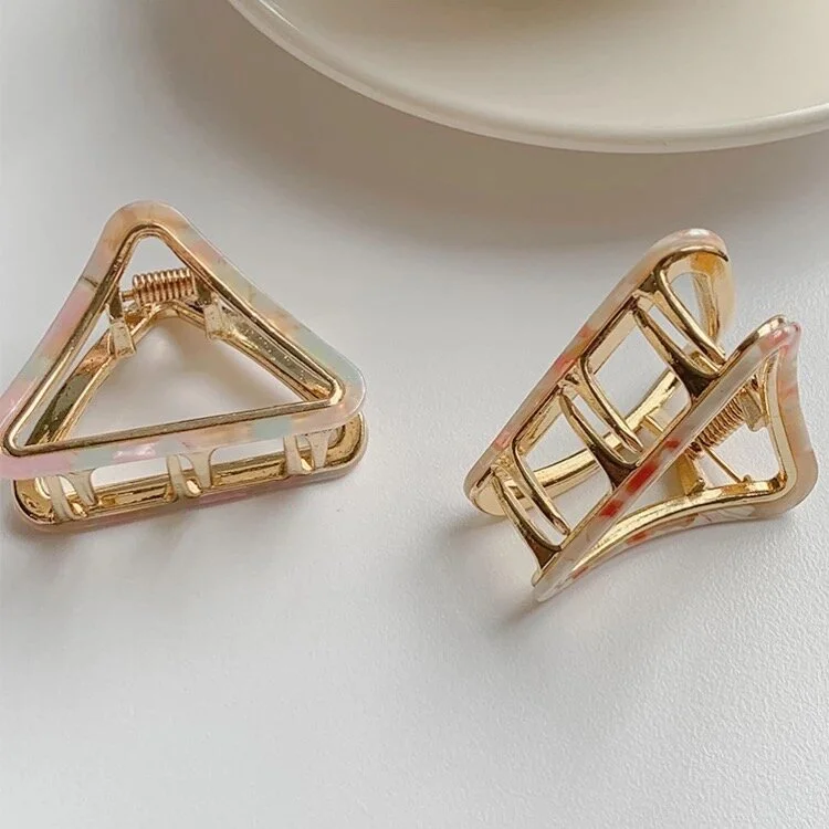 2884E403-0C71-4F80-AB30-DC664DEEA32C