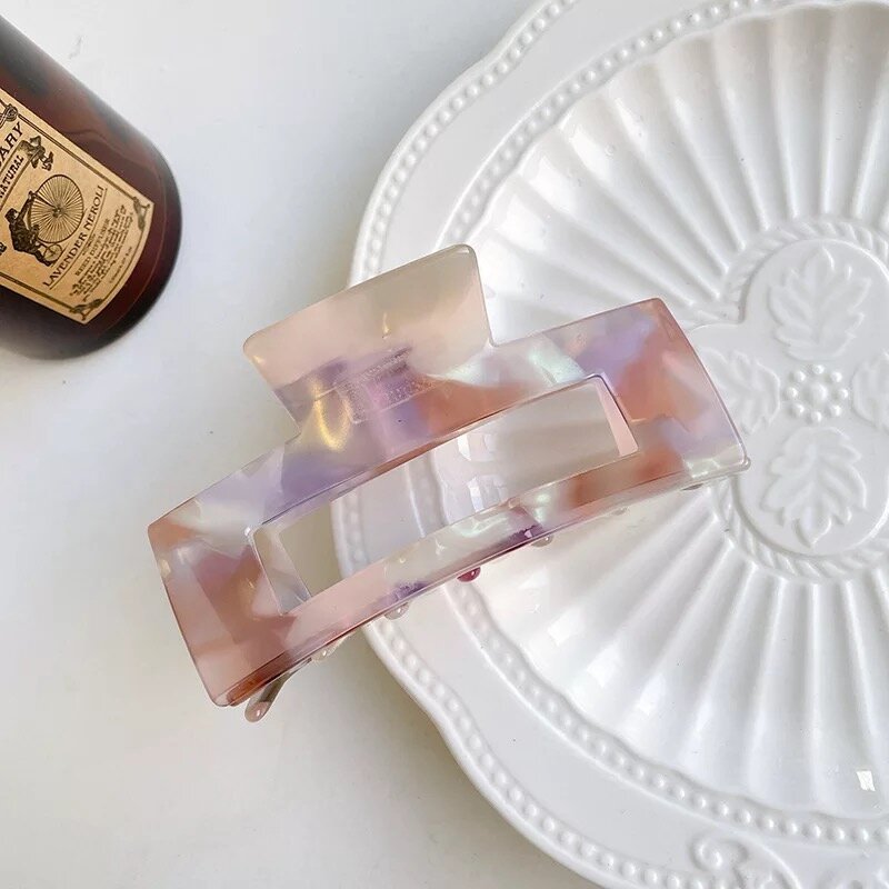 94C89B9F-A859-4D13-B00E-2A42F3E00DB5