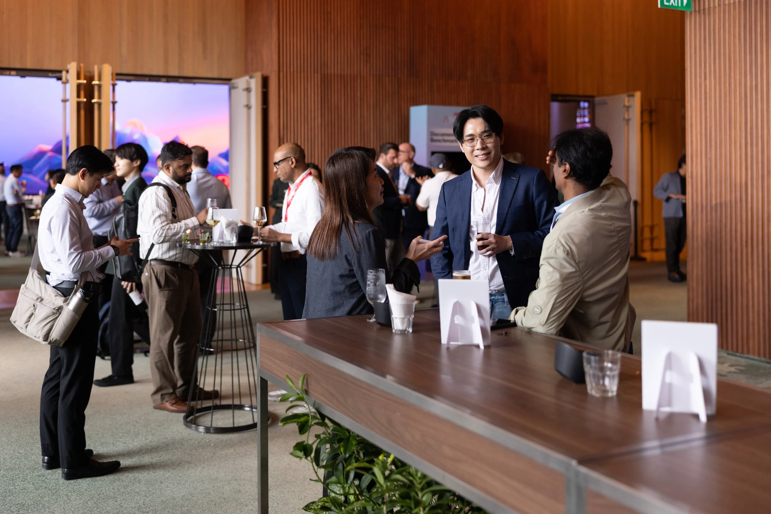  Professional networking session near the seminar hall entrance during the ABBYY customer showcase. 