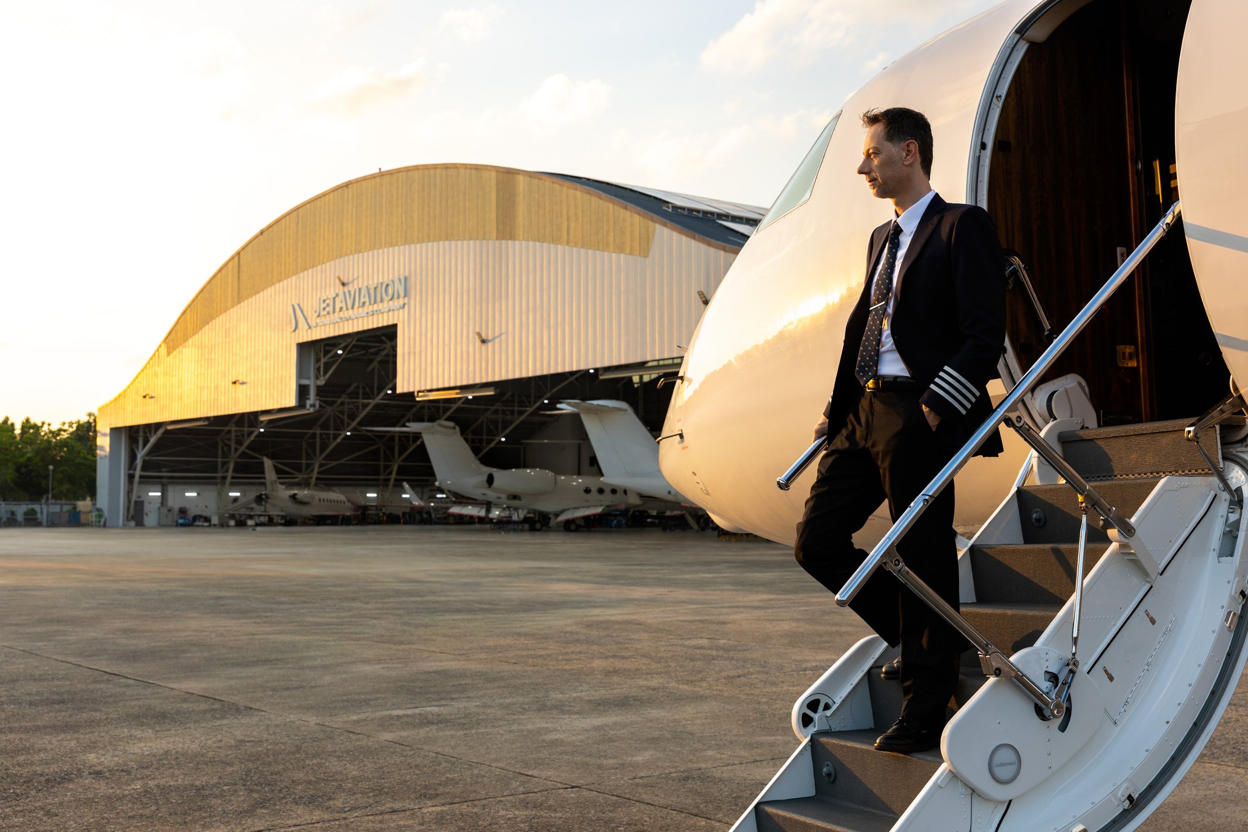 Corporate Headquarters &amp; Operations - Jet Aviation