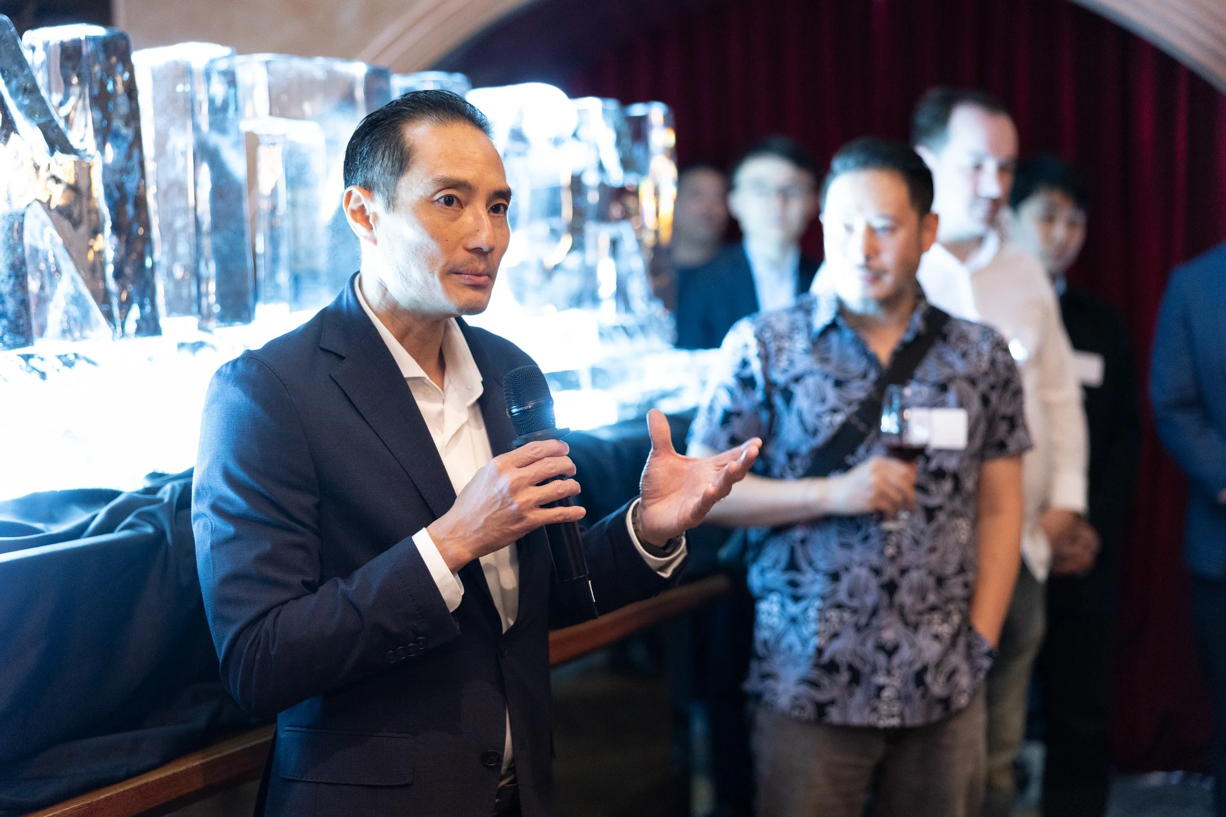  Minister Tan Kiat How delivering remarks during his guest appearance at the Cognition VIP reception. 