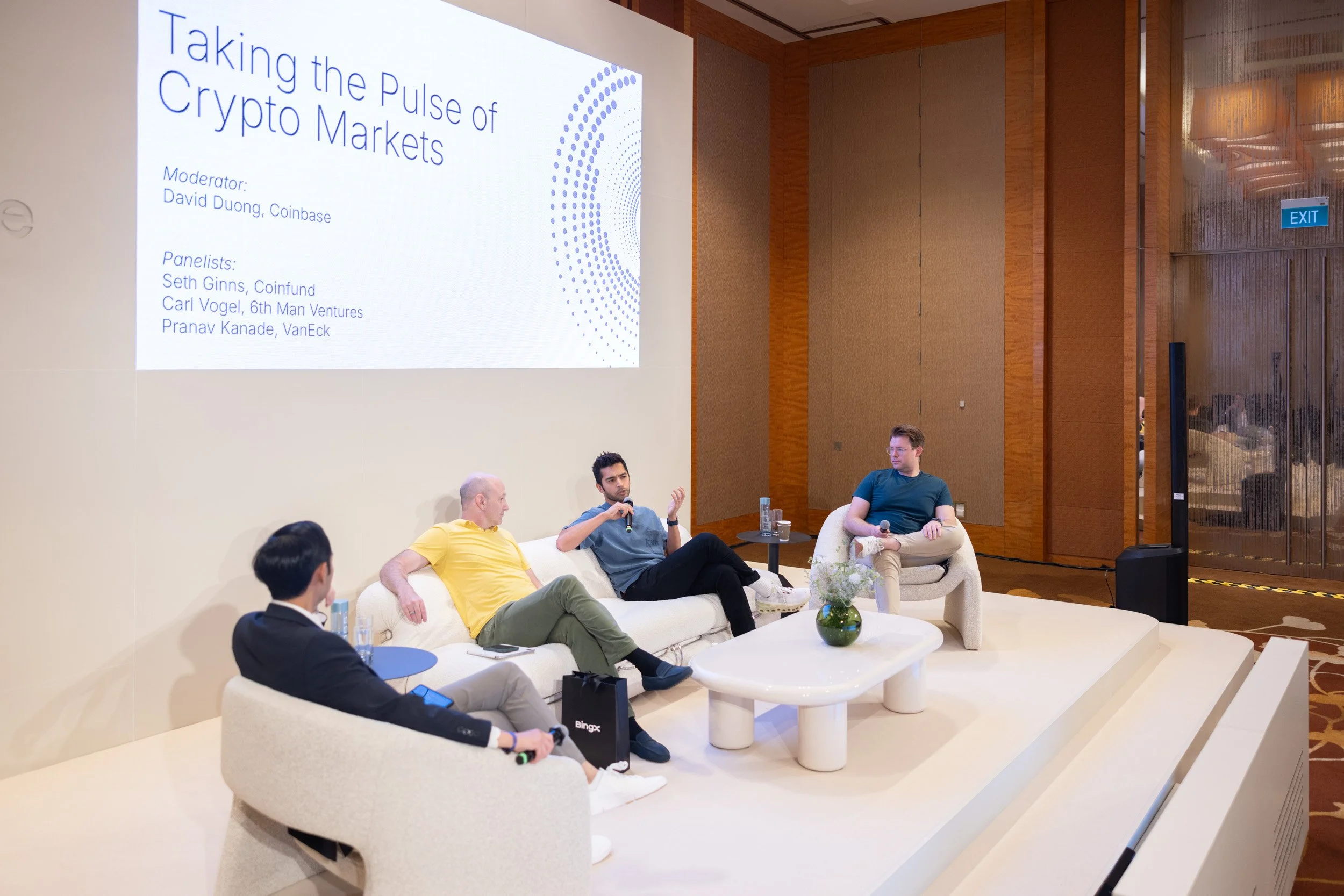  Executive panel discussion featuring Seth Ginns, Carl Vogel, and Pranav Kanade, moderated by David Duong. 