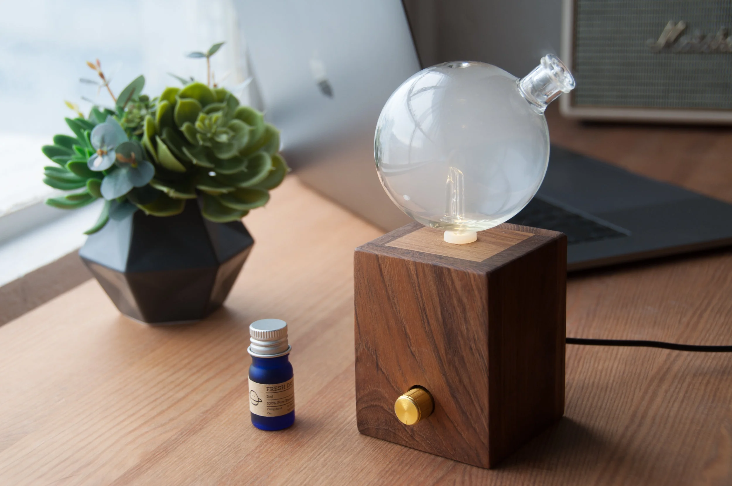Saturn Home Diffuser with home-blended essential oil