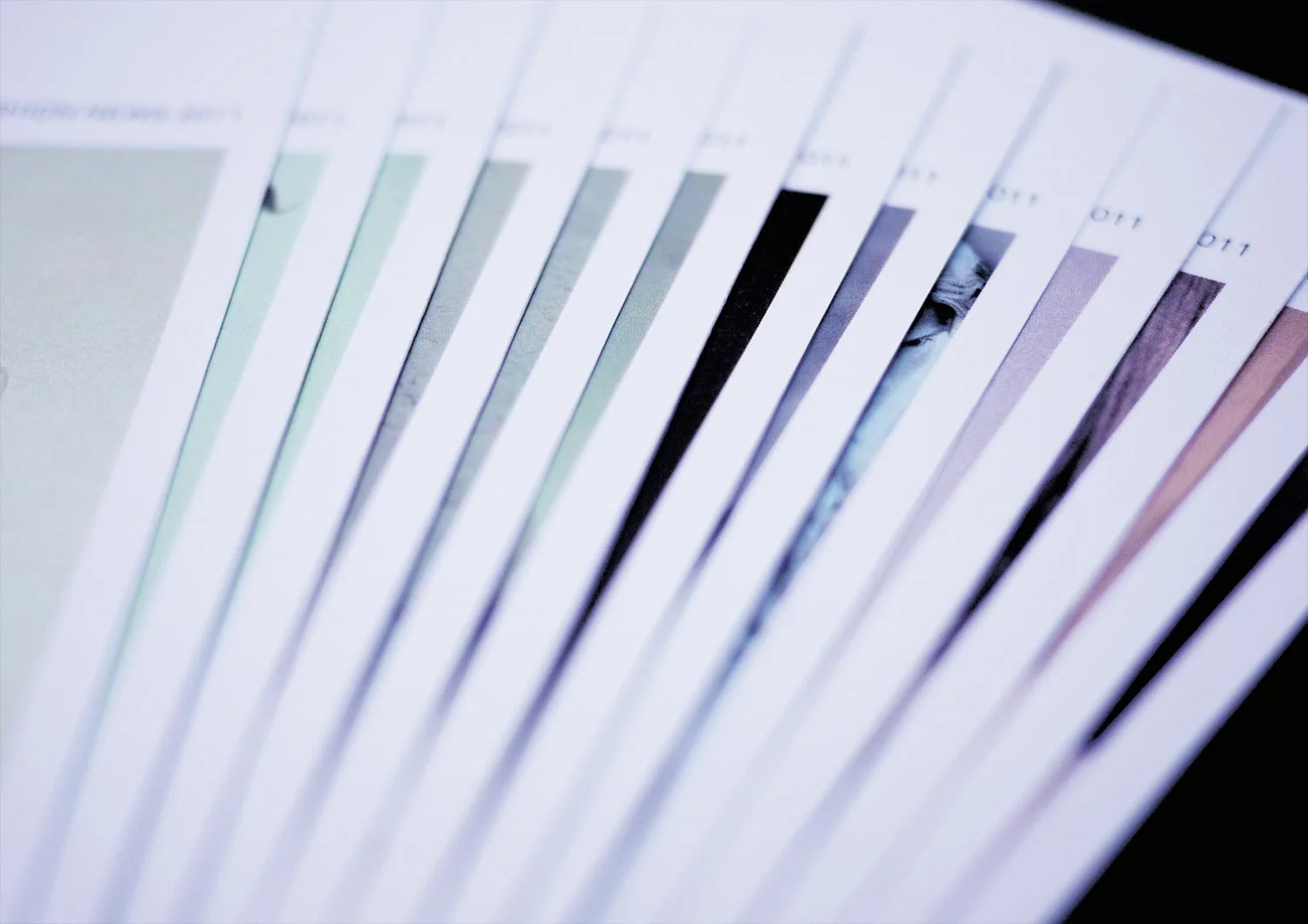 Are-We-Designer-07-Tomomi_1500px_72dpi_RGB.jpg