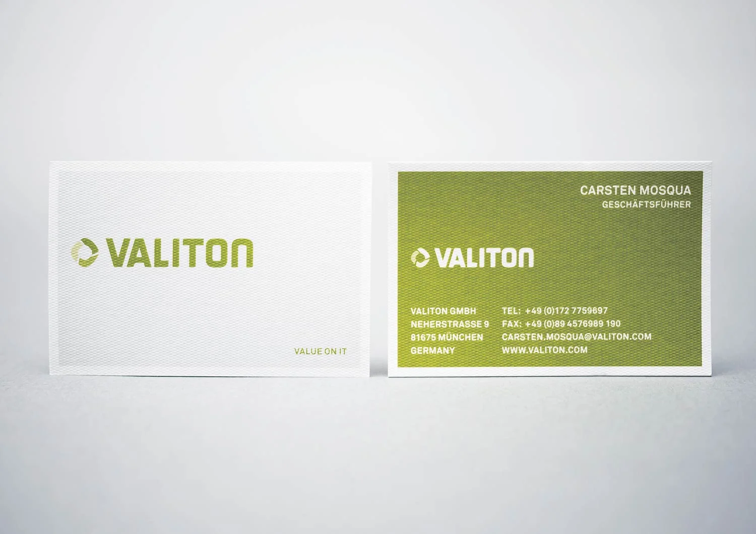 Are-We-Designer-03-Valiton_1500px_72dpi_RGB.jpg