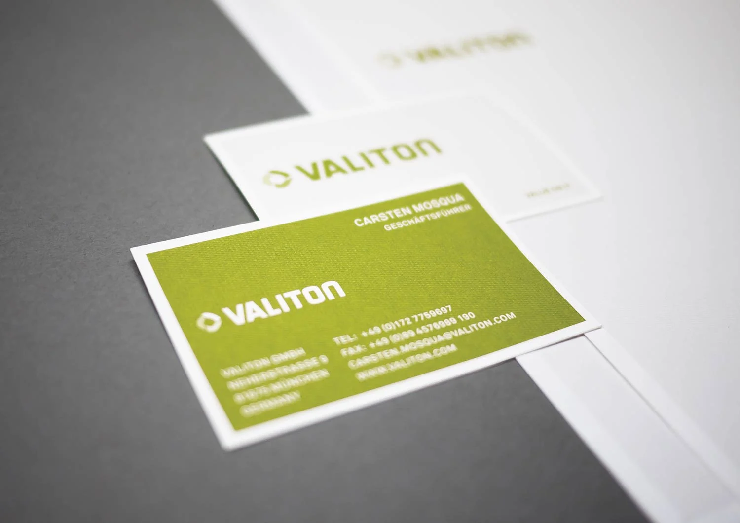 Are-We-Designer-05-Valiton_1500px_72dpi_RGB.jpg