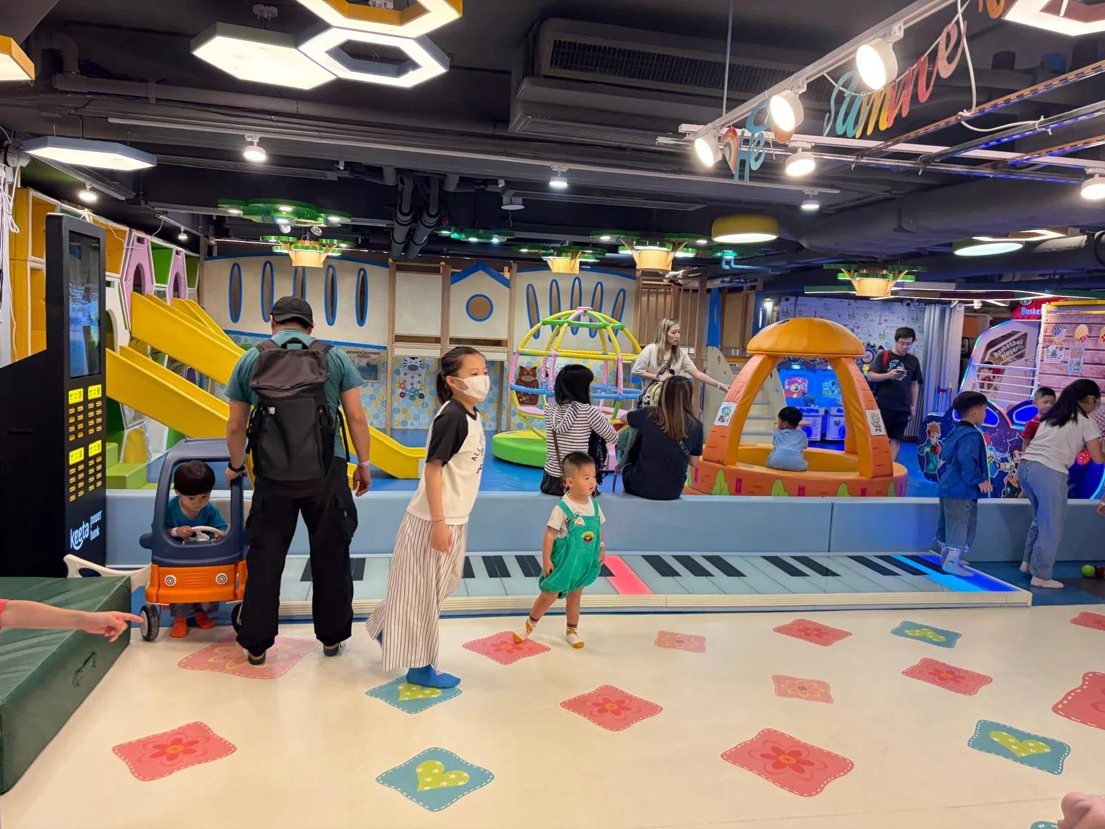 8e6c992d-d9a7-4a58-a543-af211db48150.jpg