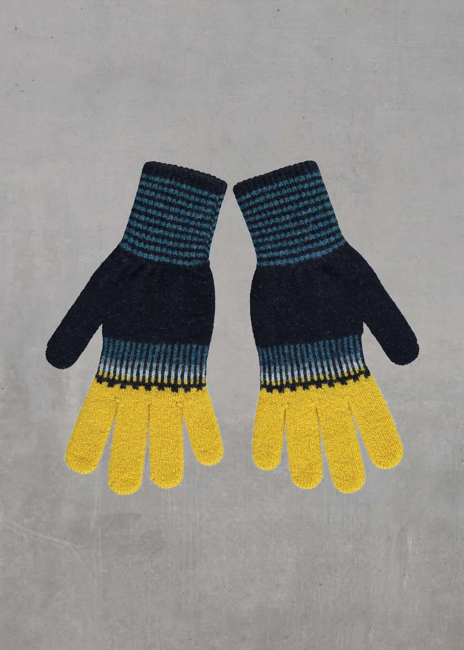21-ocean-fadeout-glove web.jpg