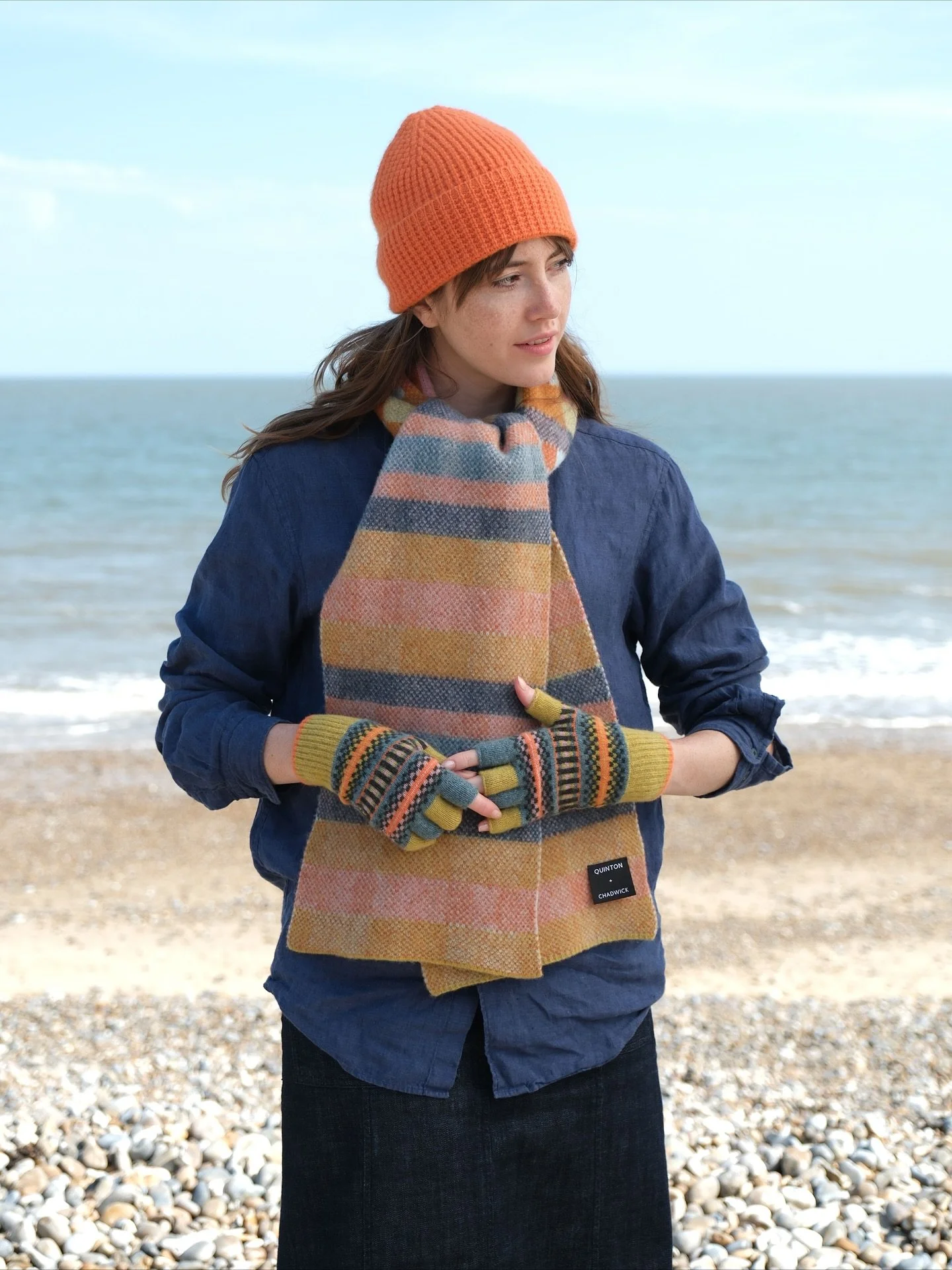 It&rsquo;s the Autumn Solstice and so we are all about the  transeasonal vibes now - when you cant quite say good bye to that &lsquo; Sun Sea and Sand &lsquo; feeling so you just add layers and do it anyway ! Step this way for those layers .
And for 