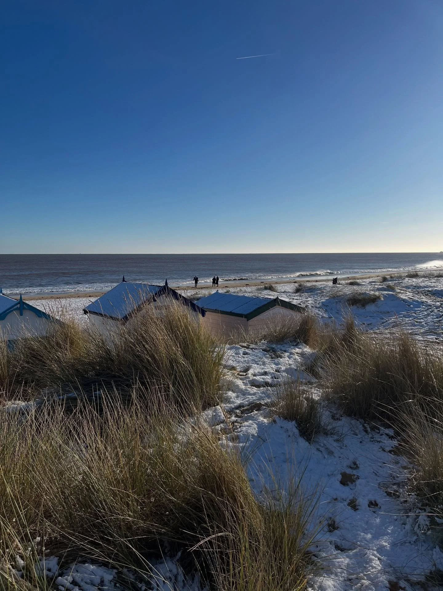Here in Narnia ~ and Narnia On Sea !
Recent photos while walking about dressed as a Yeti ⛄️we don&rsquo;t often get snow on the beach 
Hope you are warm and cosy now that it&rsquo;s indisputably knitwear weather !! And hope you are enjoying the winte