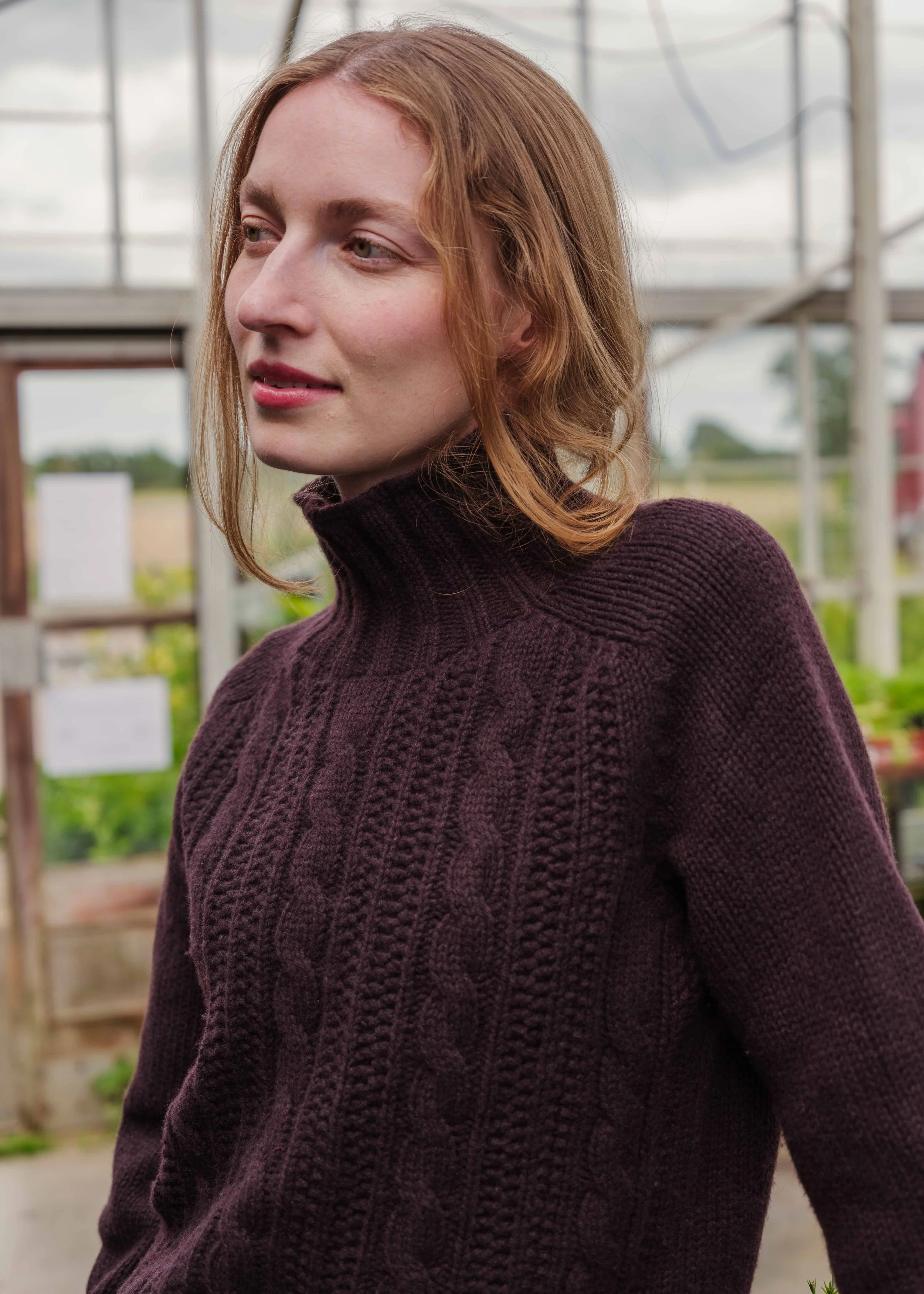 CHUNKY-CABLE-HIGH-NECK-CHOCOLATE-.jpg