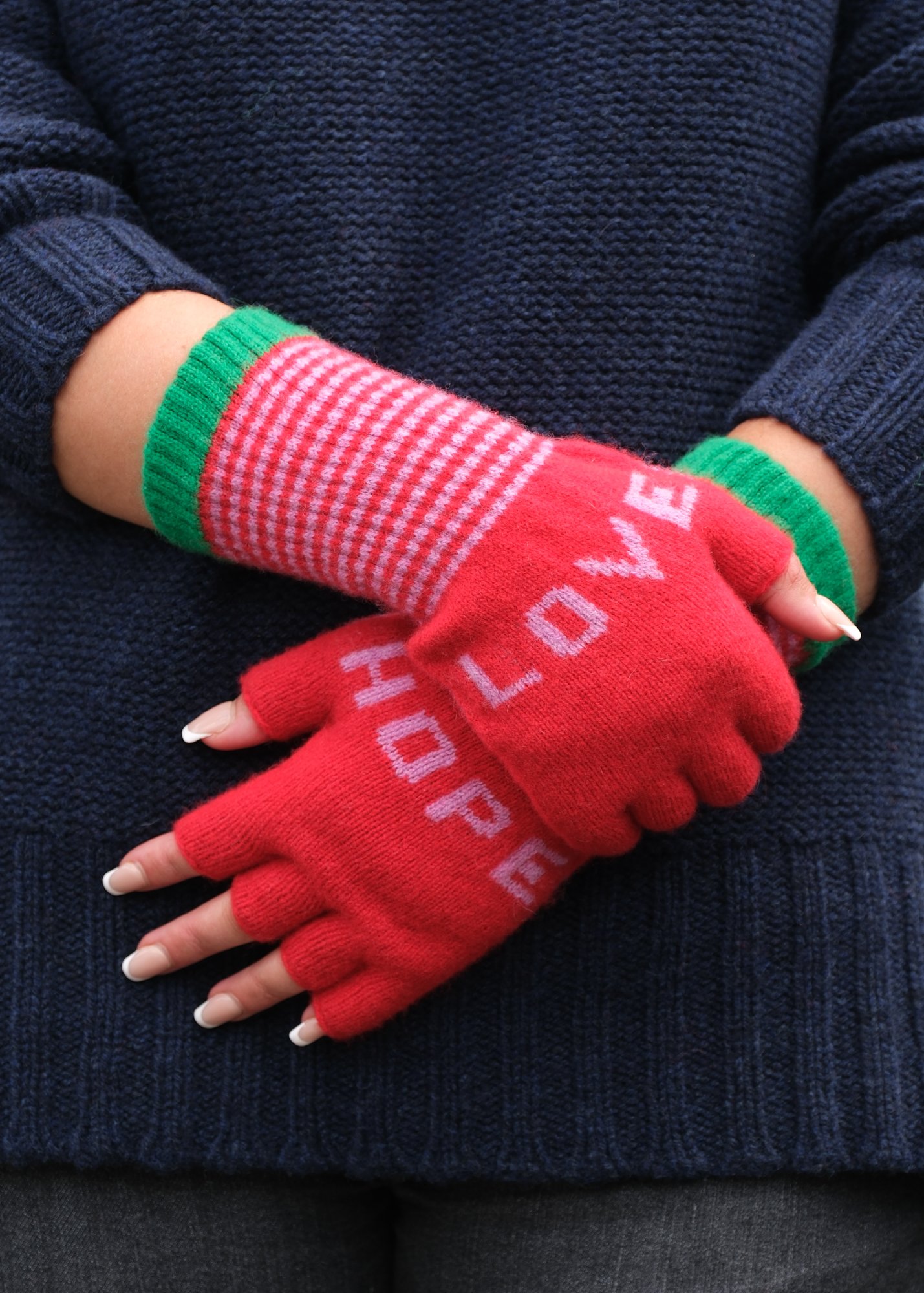 44923 LOVE HOPE FINGERLESS GLOVES COL 4 DSCF3991.jpg
