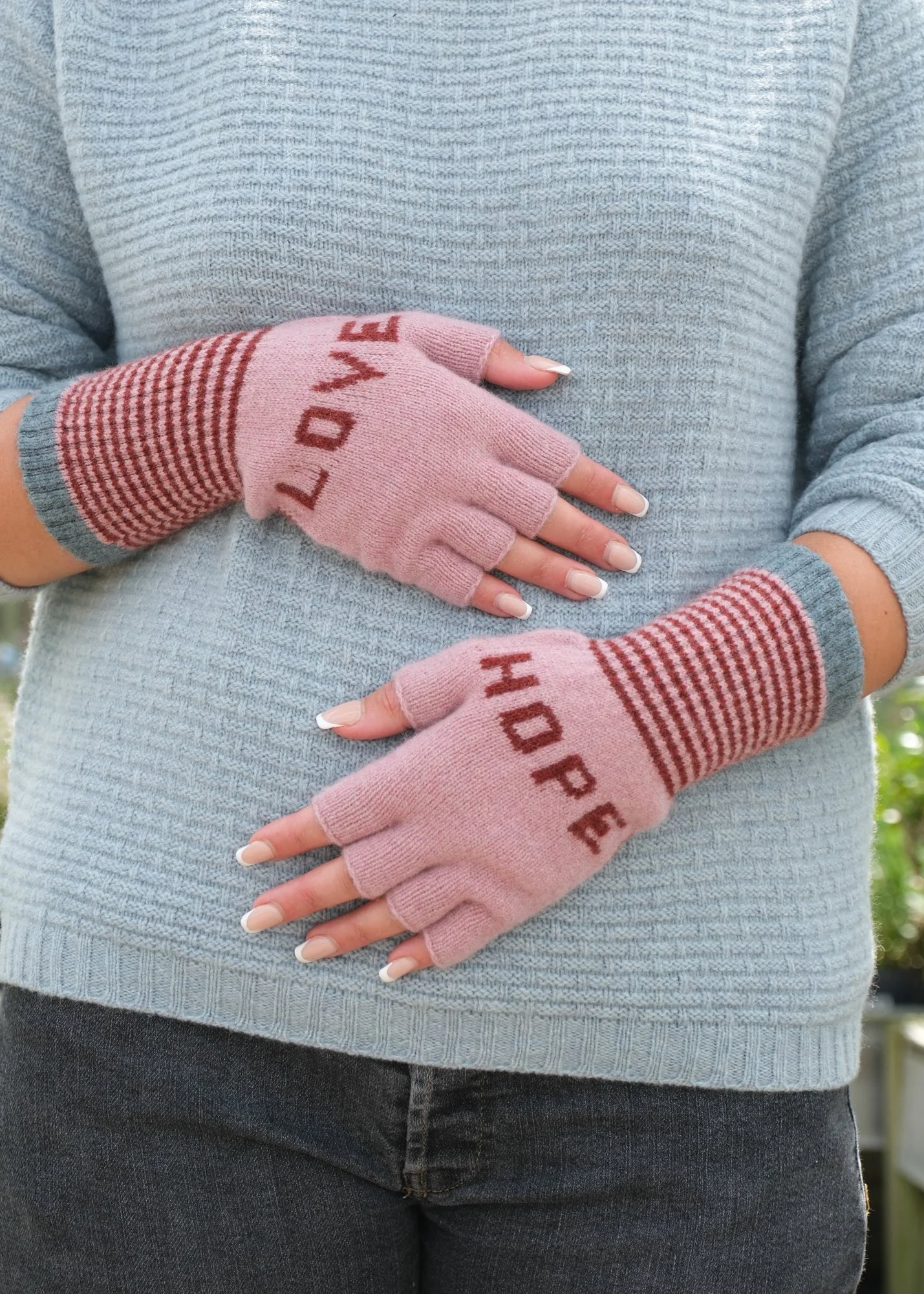 Love & Hope Fingerless Gloves in plaster pink and rust