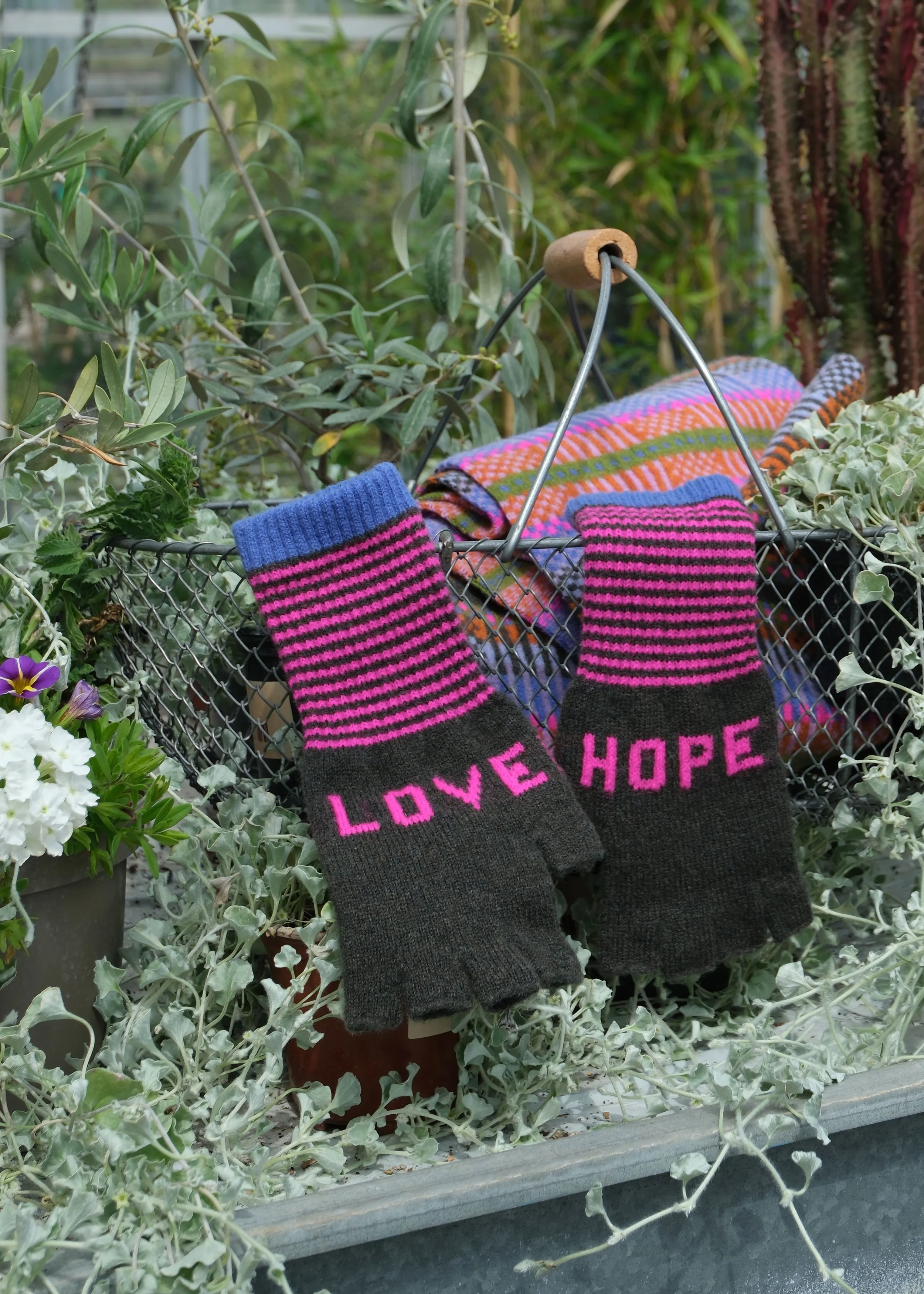 love-hope-khaki-.jpg