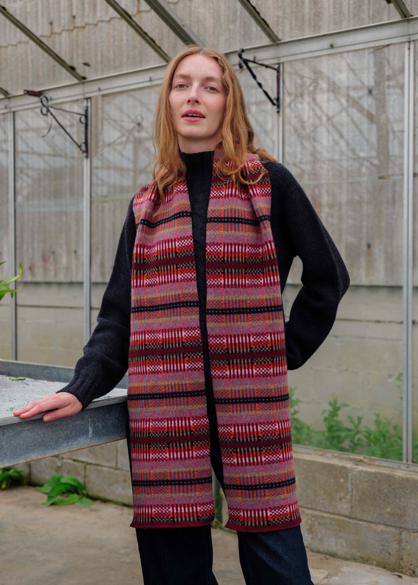 36 26 MODERN TARTAN SCARF COL6 RUST_DSF4439.jpg