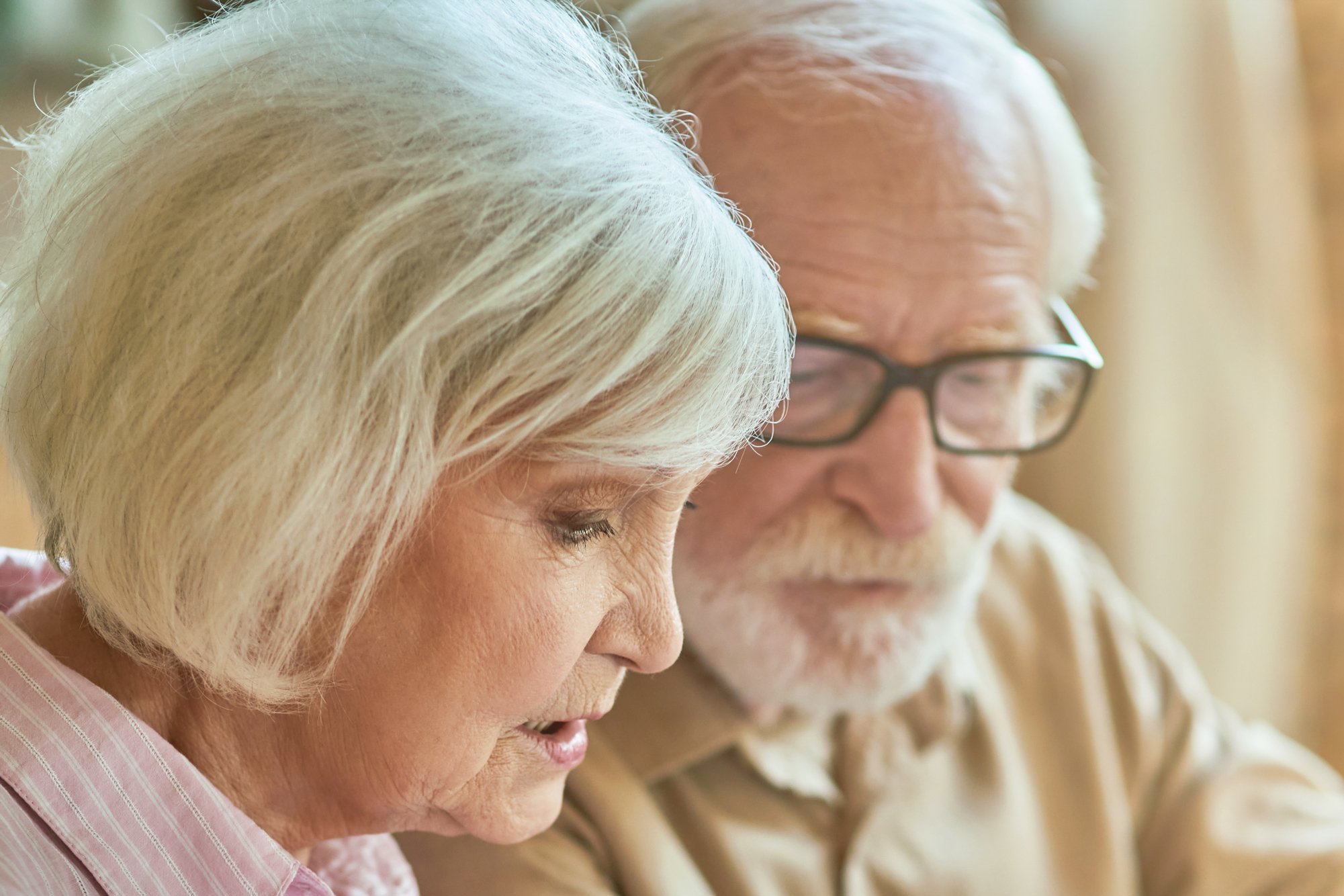 elderly-husband-and-wife-discussing-budget-plannin-2021-09-03-20-52-43-utc.jpg