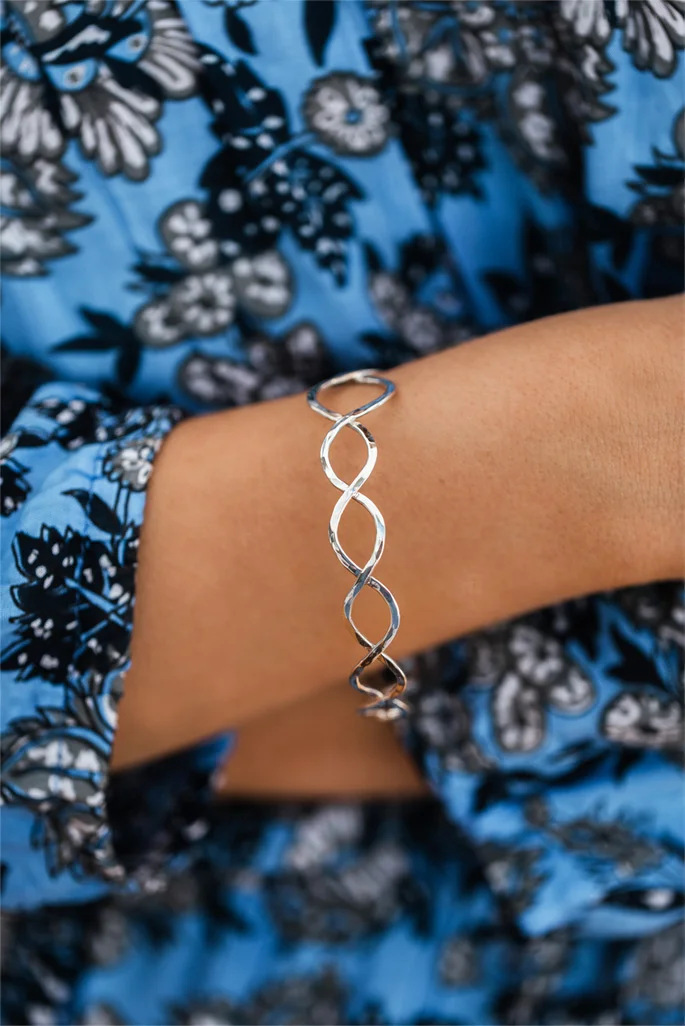 forever-infinity-bangleEDITED.jpg