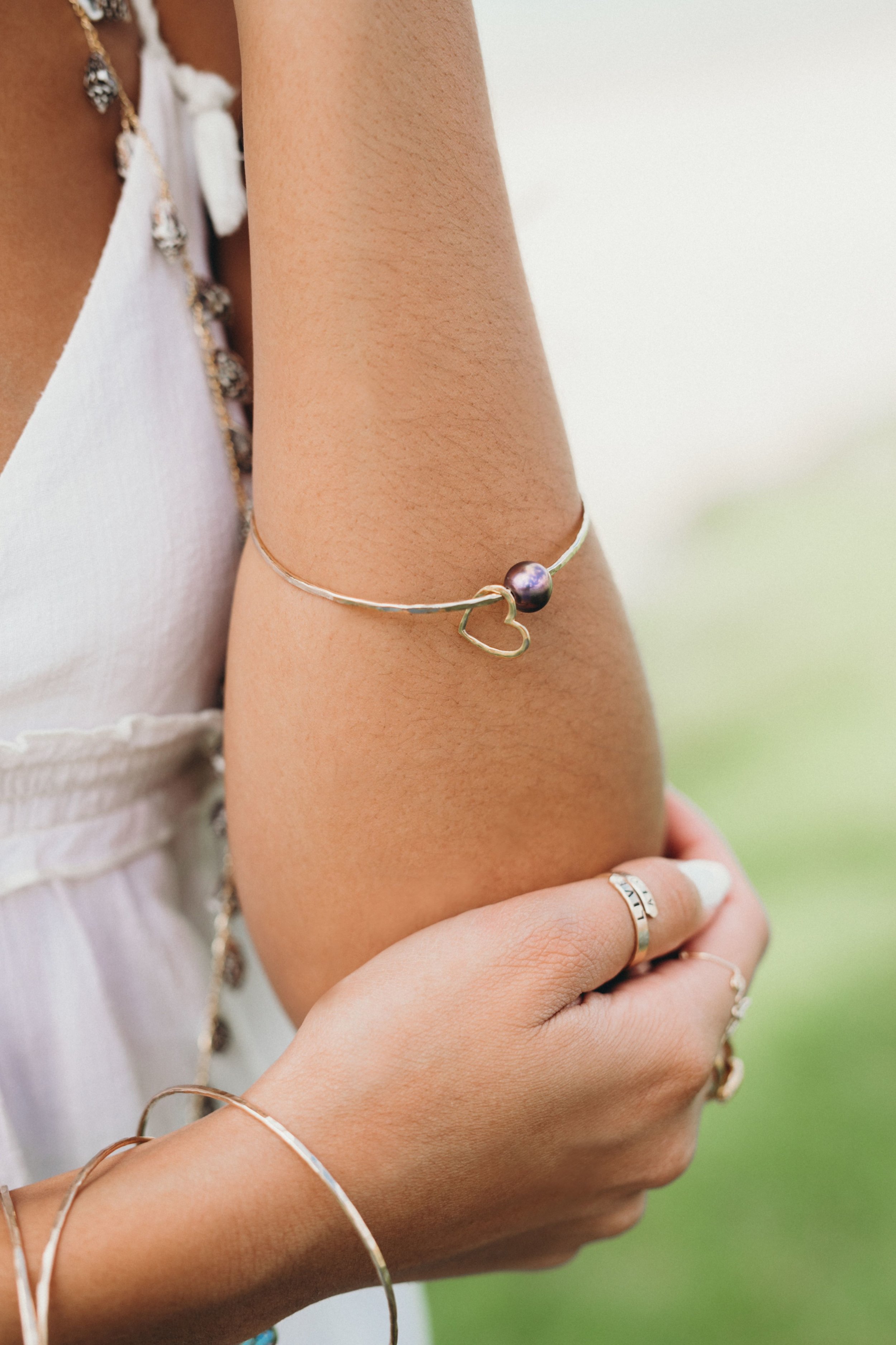 DPEARL LOVE HEART BANGLE.jpeg
