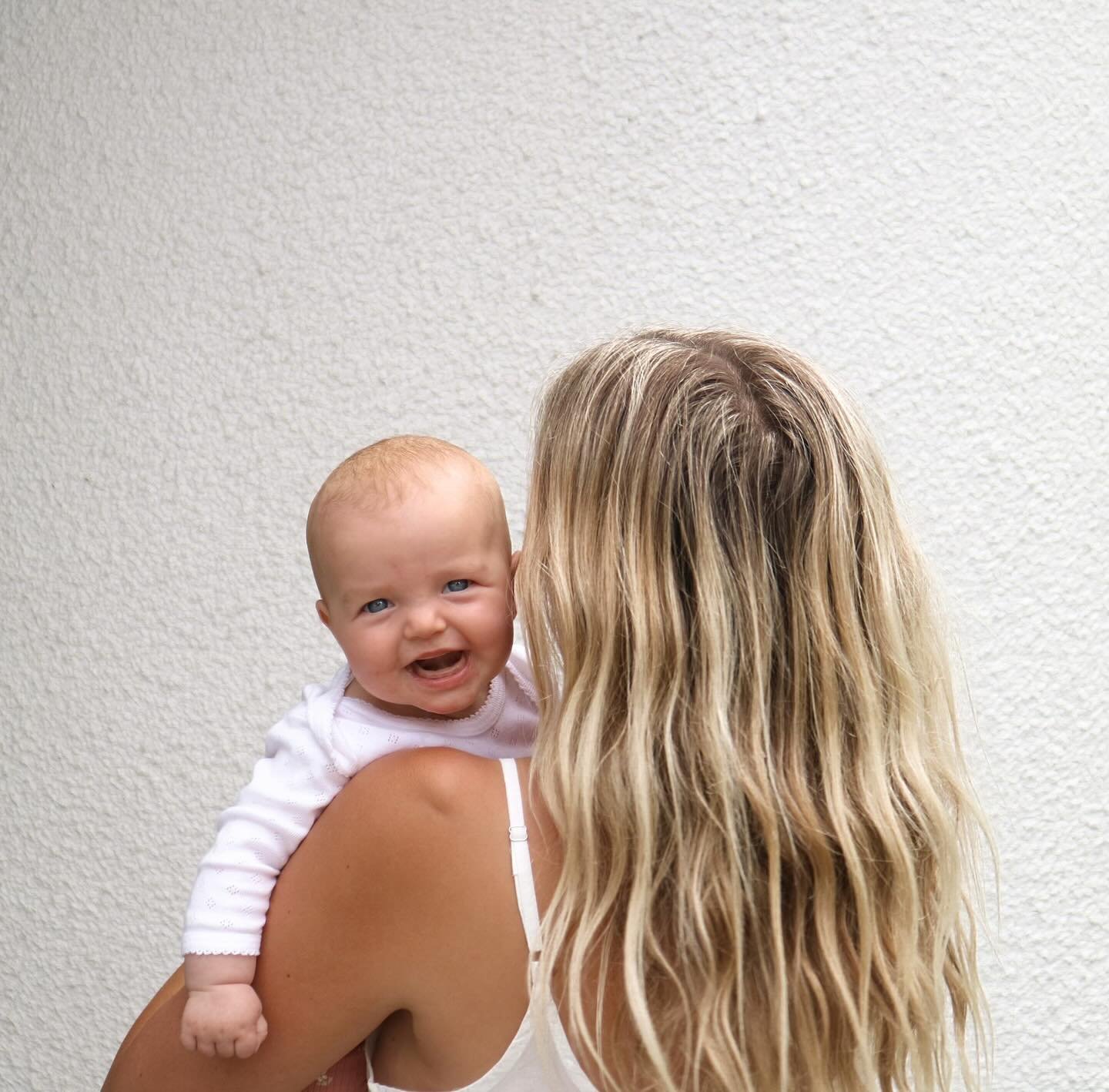 Healthy babies, resilient families, confident mumma&rsquo;s (and dads of course too) is everything we are about and wanting to build with the natural mumma&rsquo;s toolkit. We are undeniably here to bring this to you. 🌱

Stacey &amp; Lyns x

#babyhe