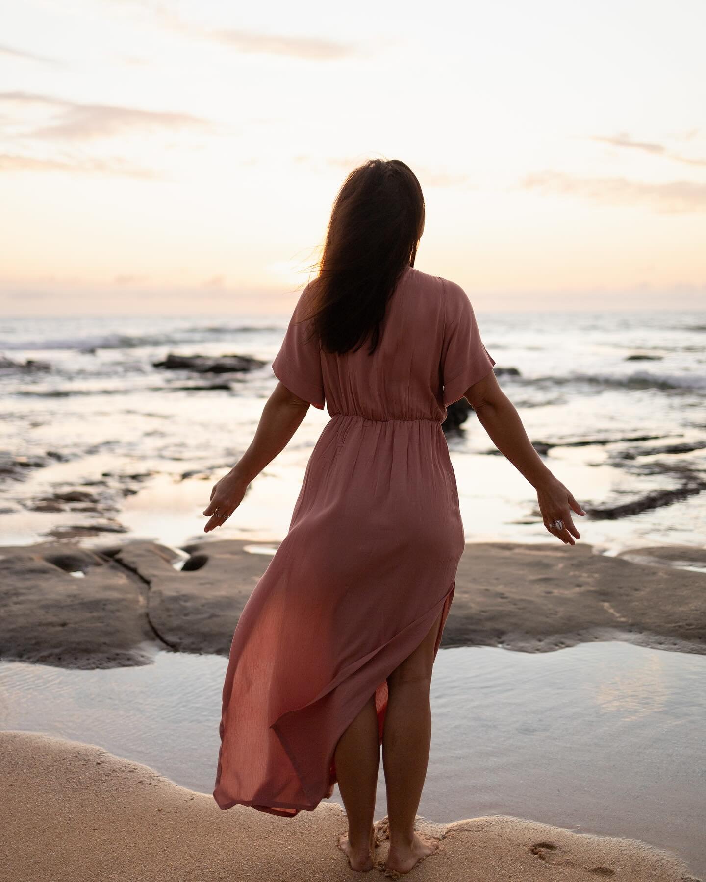 I can&rsquo;t emphasise enough how much human health in this time needs reconnection. 

Our internal human physiology is intricately linked to our external world. 

Our body, an incredible sensory system gathers data every single moment from our eyes