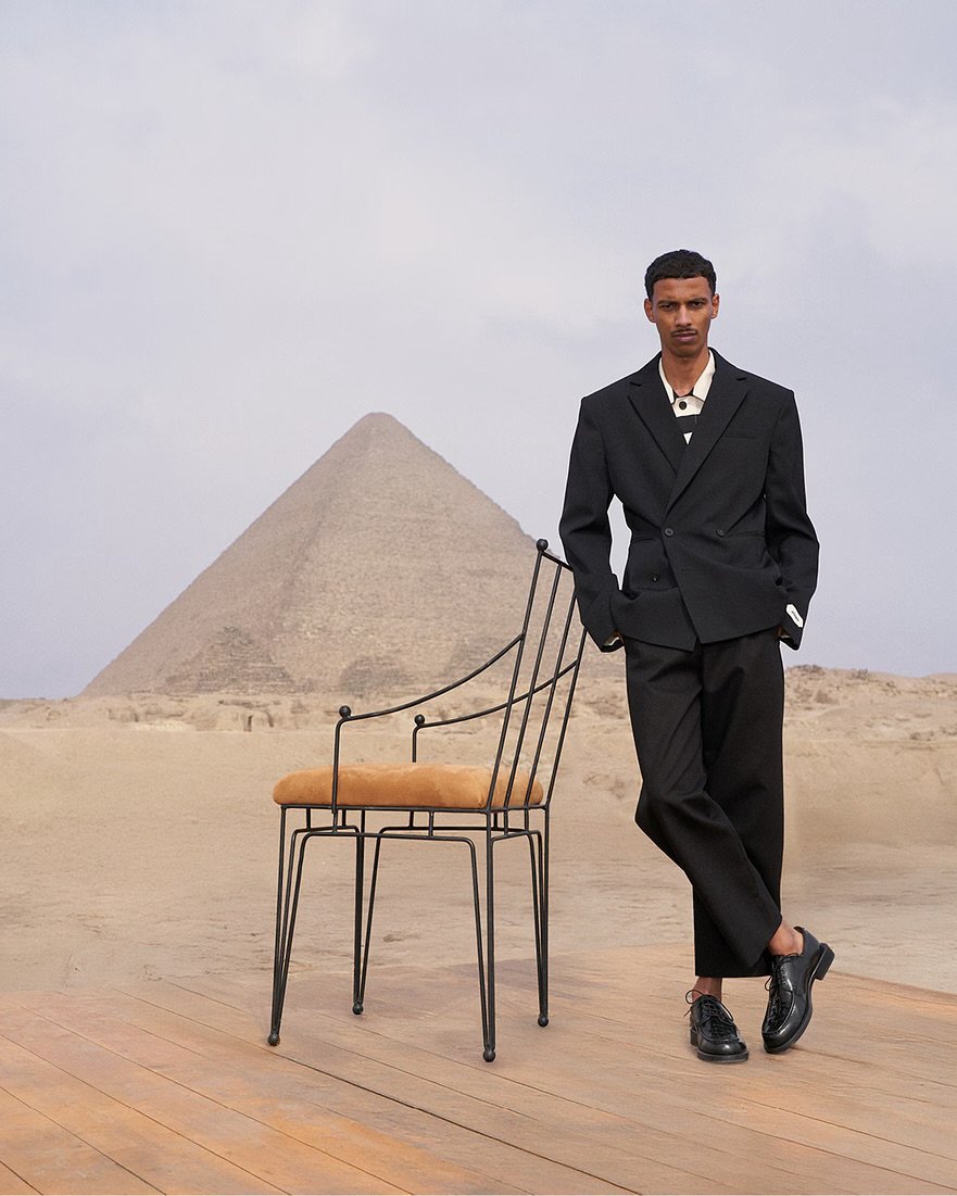 MOHAMED HASSAN @jacquemus &lsquo;La Croisi&egrave;re&rsquo; campaign shot in Egypt, his country of birth &hearts;️

Casting @piergiorgio @dmcasting 
Photo @mohhamed_sherif 
Designer @simon_porte_jacquemus 
Styling @omaimasss 
Hair&amp;make-up @agnesh