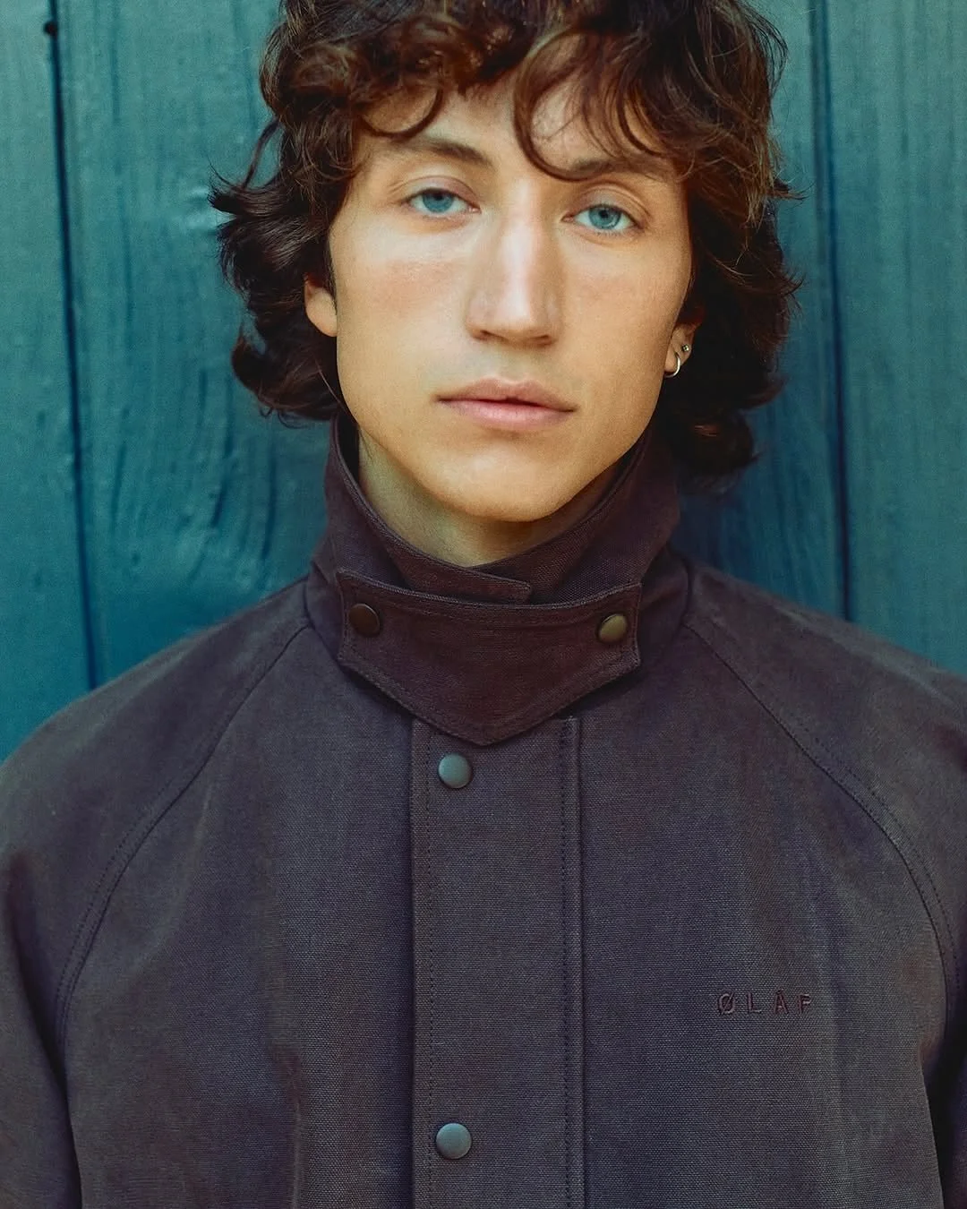 FELIX CERUTTI @olafhussein FW&rsquo;26 campaign &hearts;️

Creative dir @_blairmcintosh 
Photo @mylan.rosendaal 
Styling @suzekuit 
Grooming @annakleimenova.makeupartist 

#FelixCerutti #OlafHussein #thetroopers #Dutch #malemodel