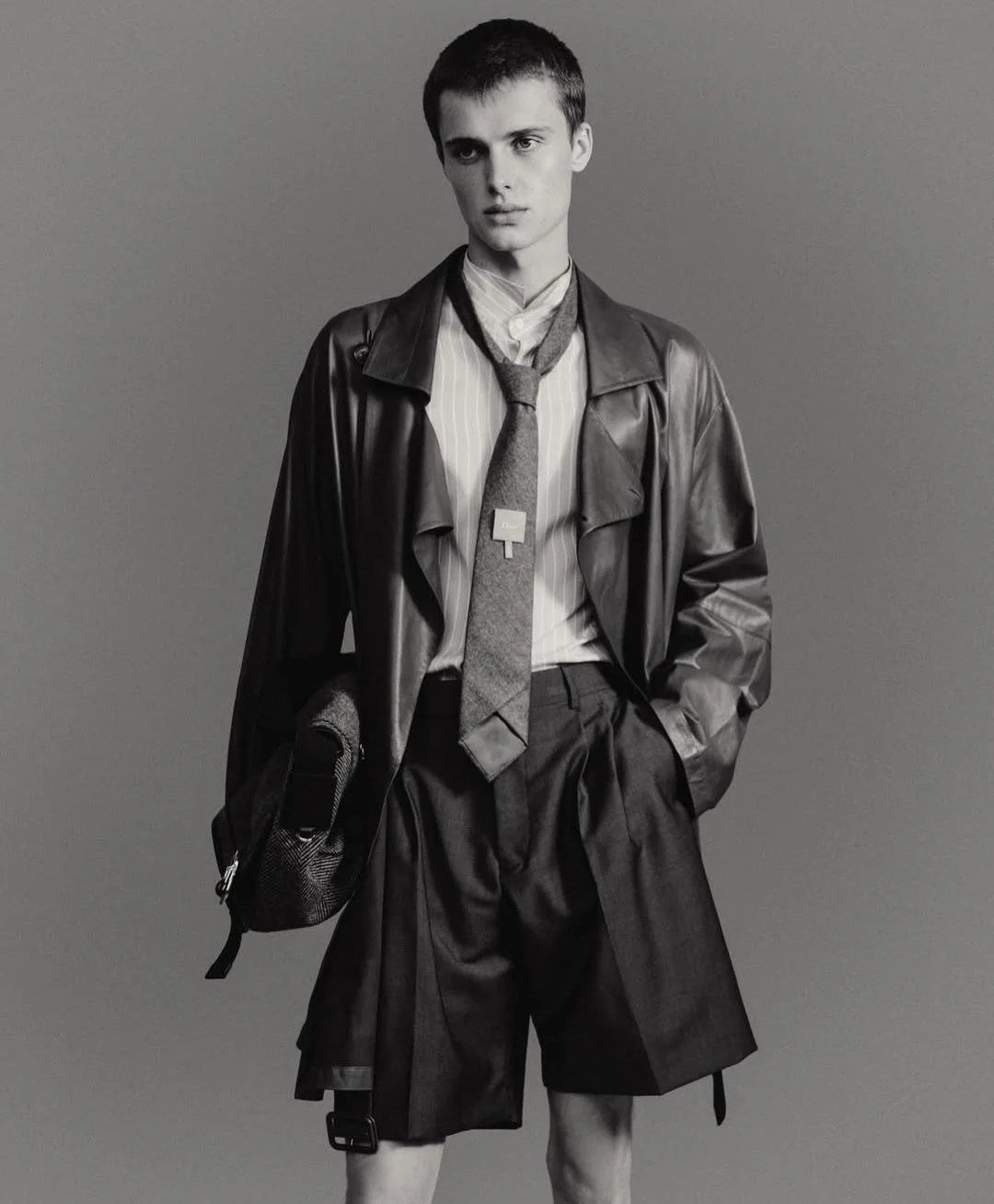 ELIAS MONSTREY @fdpersoonlijk &hearts;️

Photography @zoekarssen 
Styling @koenthendriks 
Fashion &amp; design editor @michoubasu 
Grooming @elisehaman 

#EliasMonstrey #FD #thetroopers