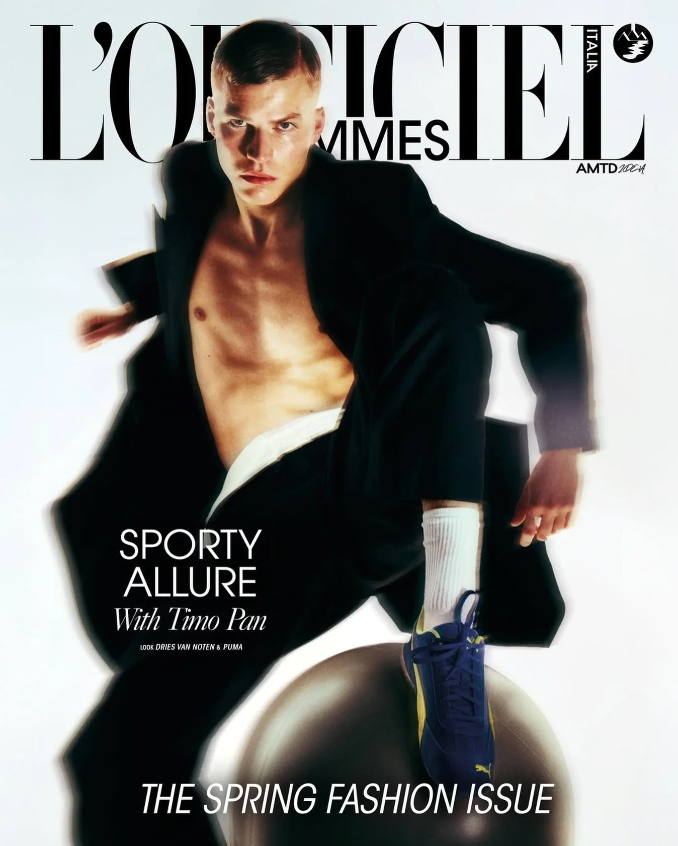 TIMO PAN on the COVER of @lofficielhommesitalia 🔥

Photo @vincenzo_valentee 
Styling @therealgiuliamartinelli