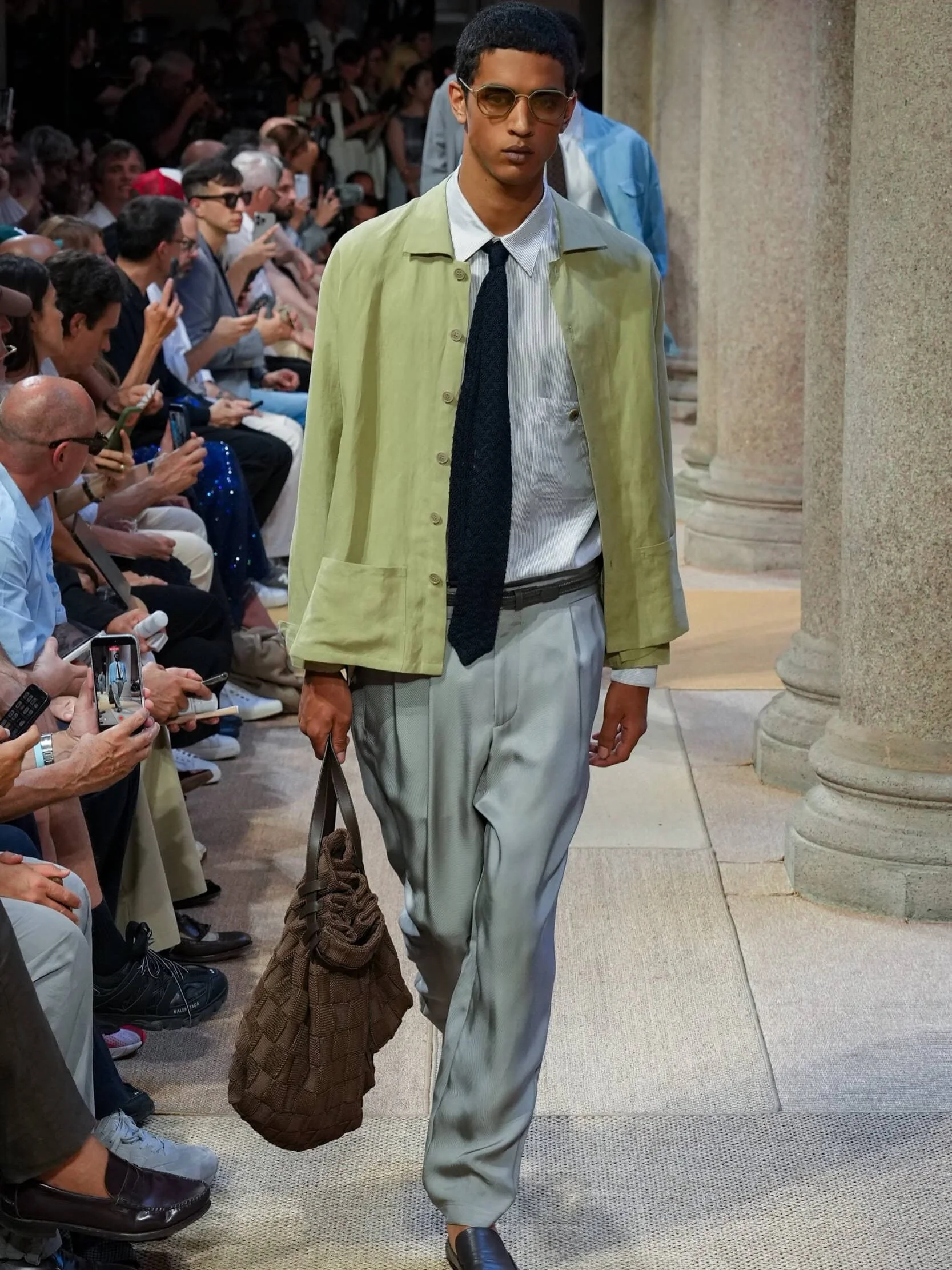 ABAS ABDIRAZAQ @giorgioarmani SS&rsquo;27 SHOW IN MILAN 🔥

@abas.abdirazaq @giorgioarmani @gerelovesa &hearts;️