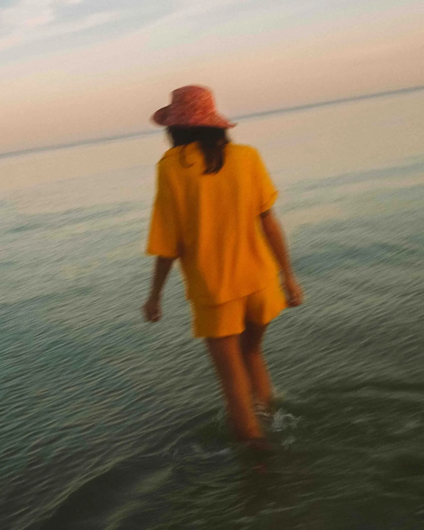 When it was warm at sunrise&hellip;

Last year in Holbox for @billabongwomenseurope 💛