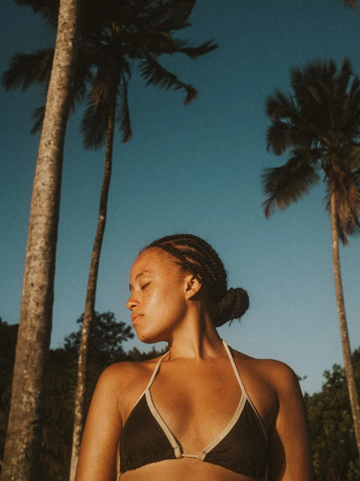 Je me suis baign&eacute;e dans les &eacute;toiles ✨
Isso &eacute; maravilhoso, gratid&atilde;o eterna Brasil 🦋