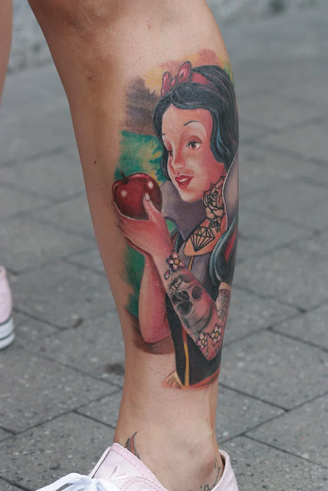 In this picture, around 50% of the tattoo is healed. That shows how well-saturated skin is.