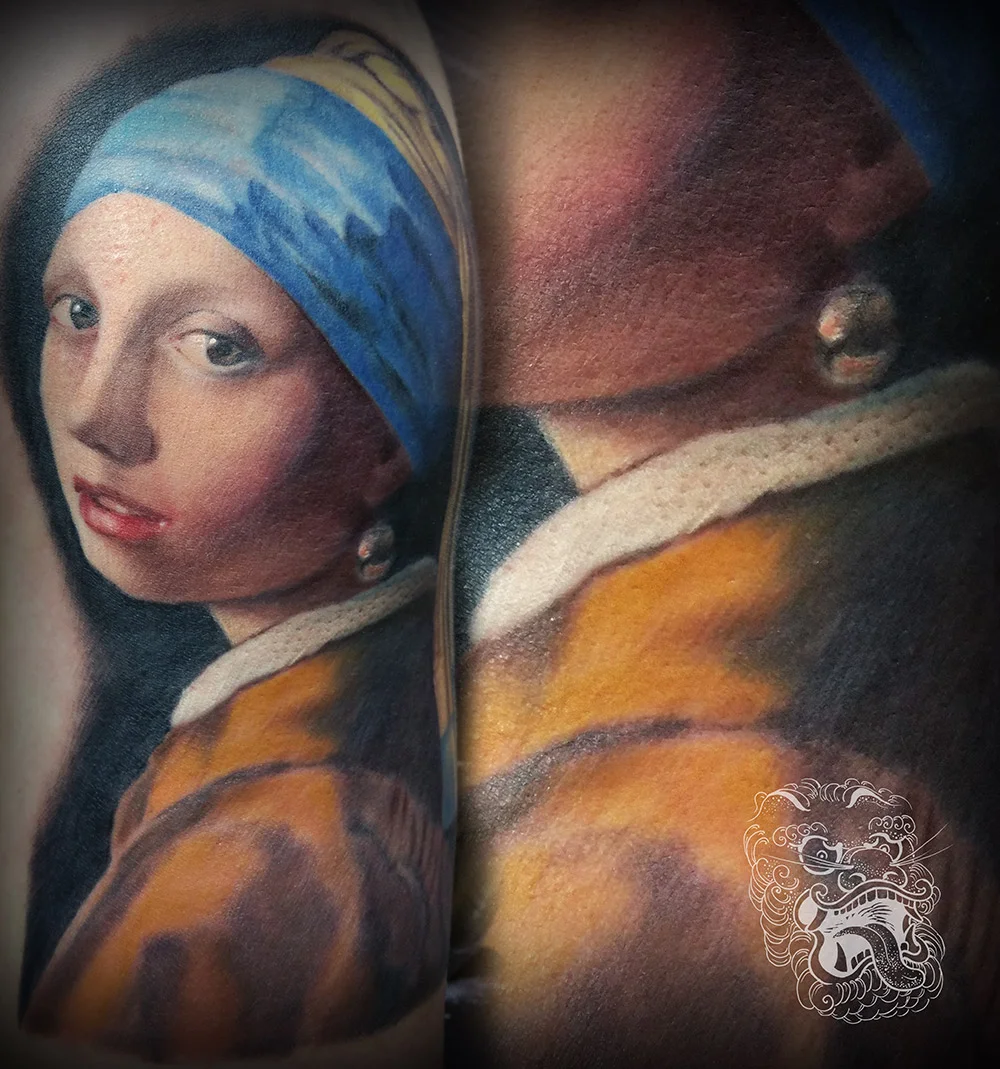 I have always enjoyed master studies, mainly from artists I admire so much as Johannes Vermeer. This Girl with a Pearl Earring reproduction I did for an art history student.