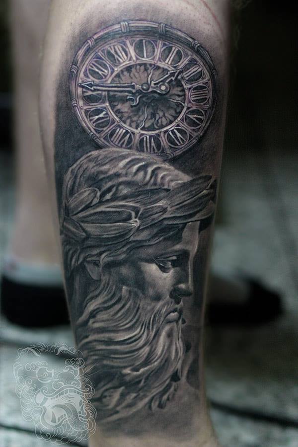 In the picture above, notice the clock. Main ornaments are done in white, in this case, that means leaving the untattooed skin. Creating images with untouched skin in realism tattooing (negative shapes) is extremely hard to achieve and requires a significant amount of patience.
