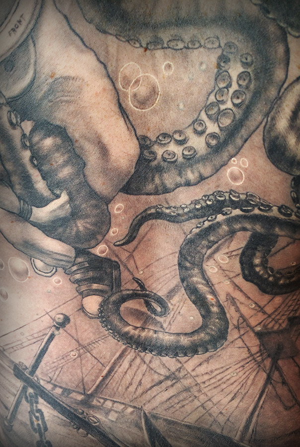 Detail of the original Octopus back tattoo.