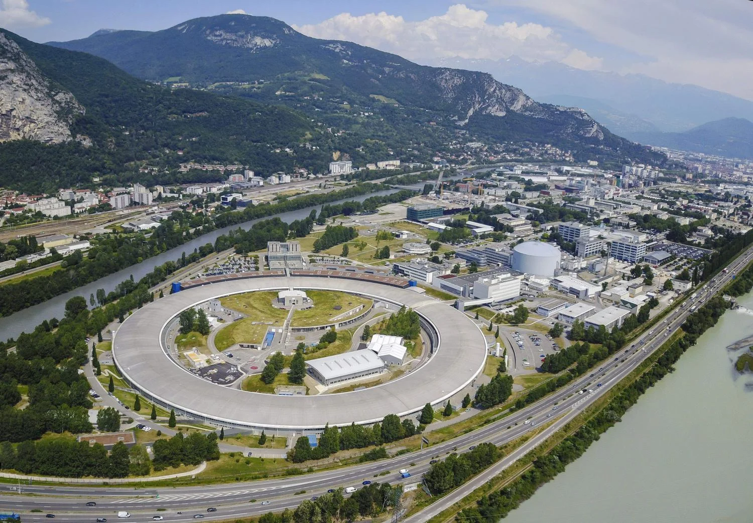 The European Synchrotron Radiation Facility