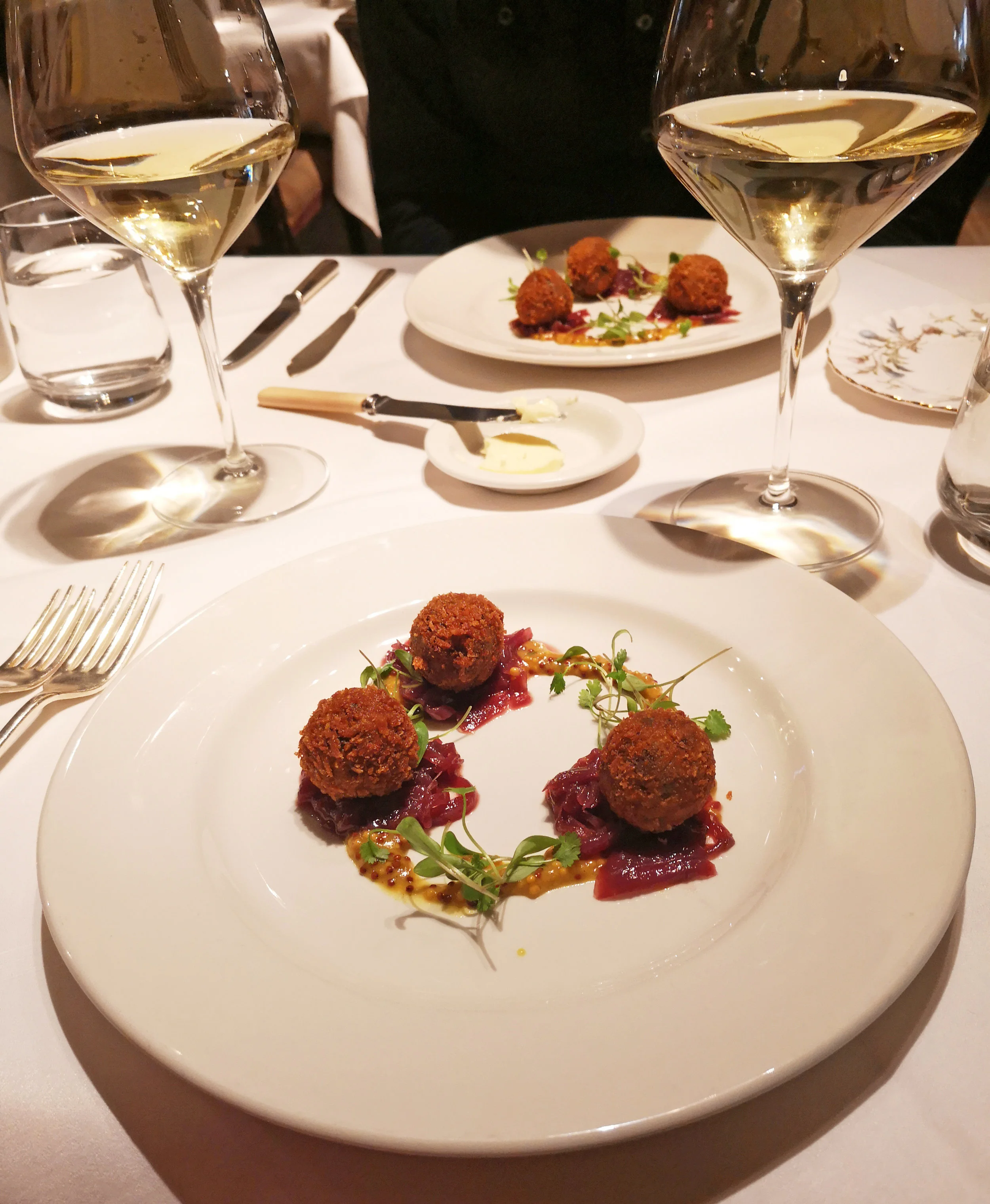 Good, old-fashioned Glasgow hospitality at Two Fat Ladies at The Buttery