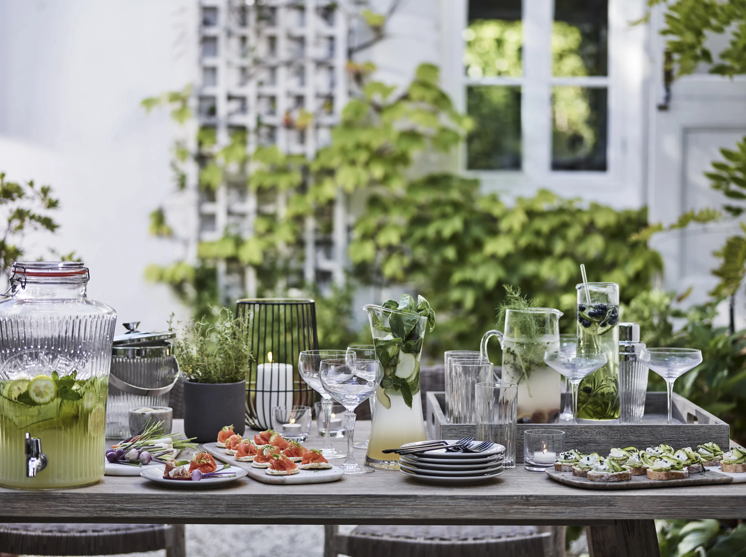 The great outdoors: how to dine alfresco in style