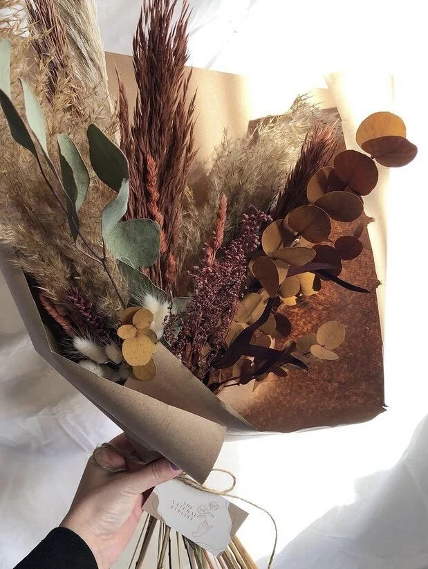 Autumn Season: Dried Botanicals