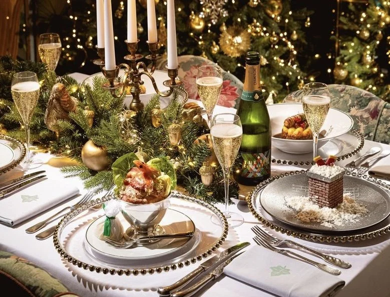 Christmas Cocktails in the Capital