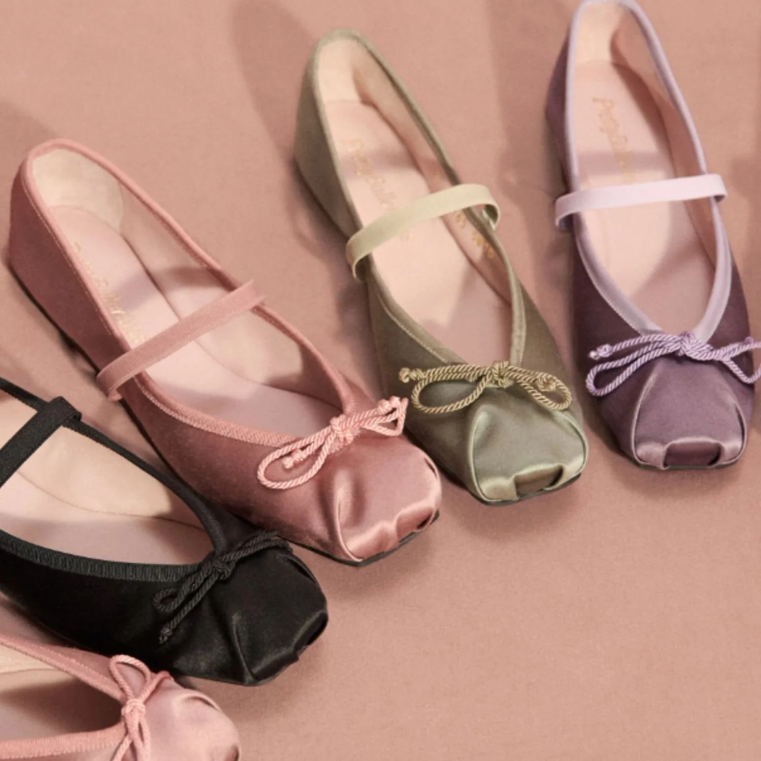 Ballet Flats Are Back &amp; We Love Them All Over Again 