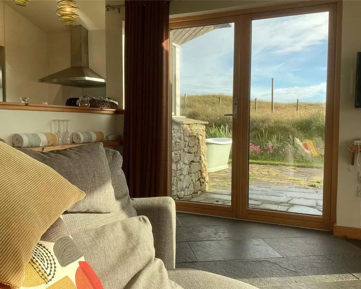 best-houses-for-sale-in-scotland-with-a-sea-view-islay (2).jpg