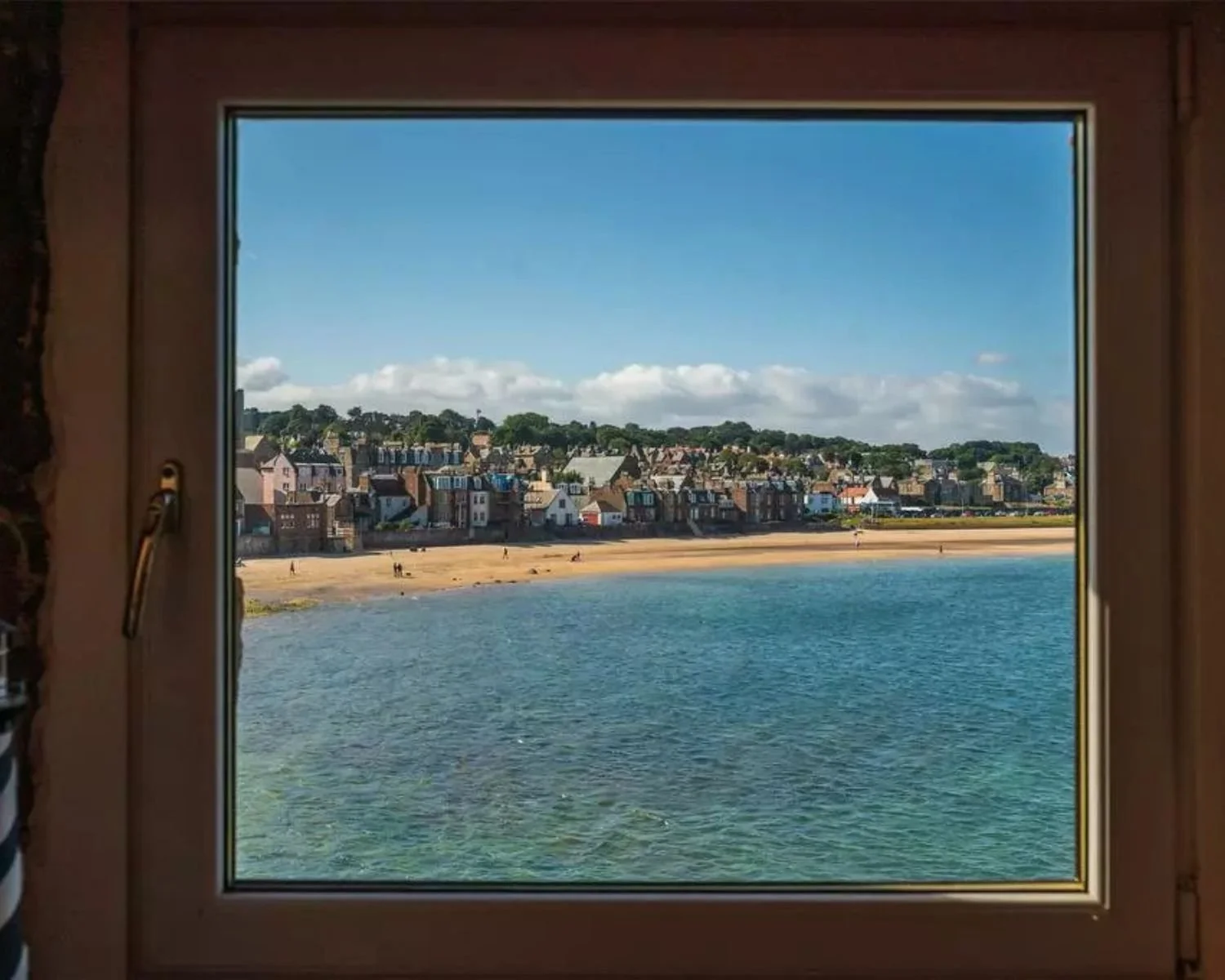 best-houses-for-sale-in-scotland-with-a-sea-view-north-berwick.jpg