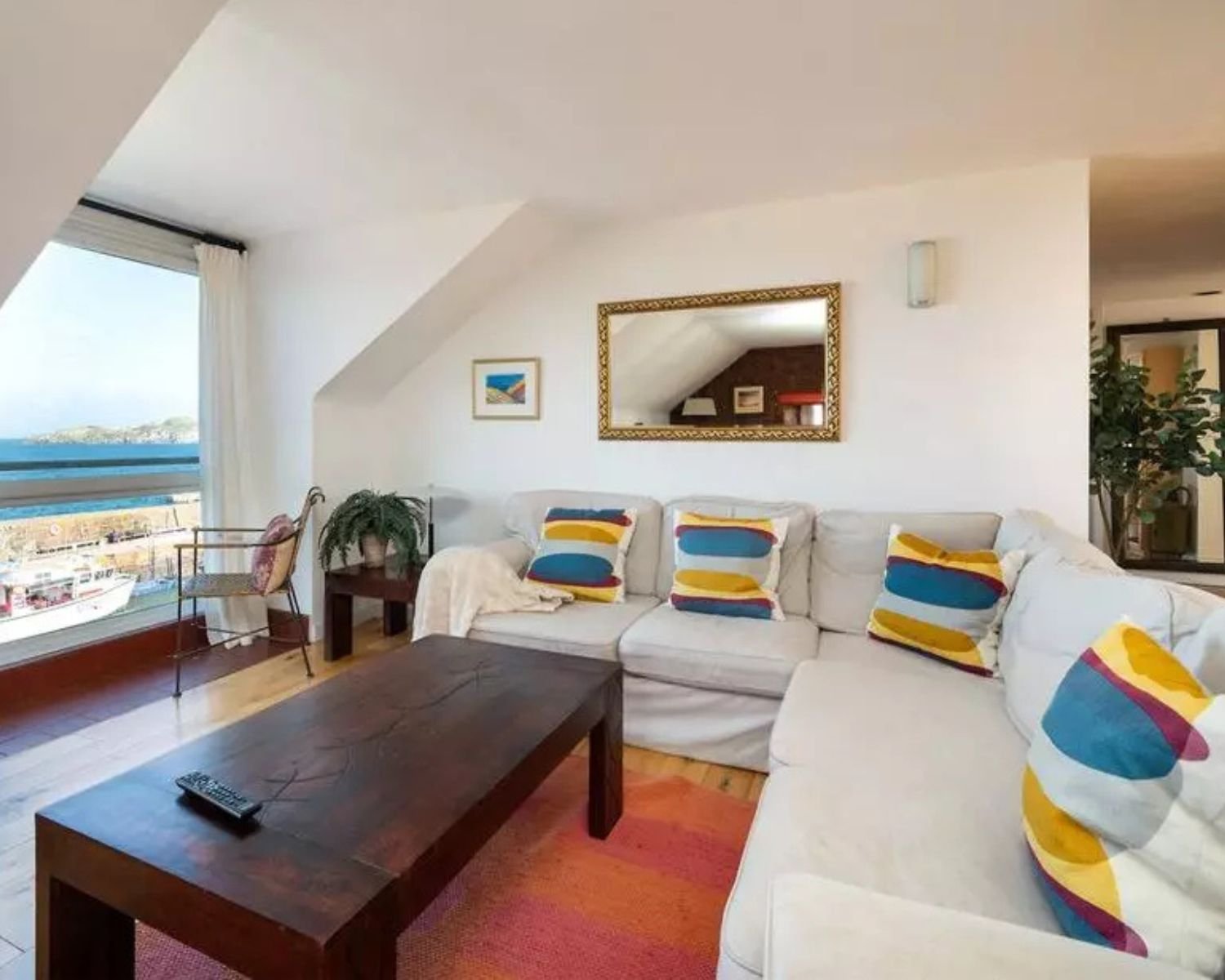 best-houses-for-sale-in-scotland-with-a-sea-view-north-berwick (3).jpg