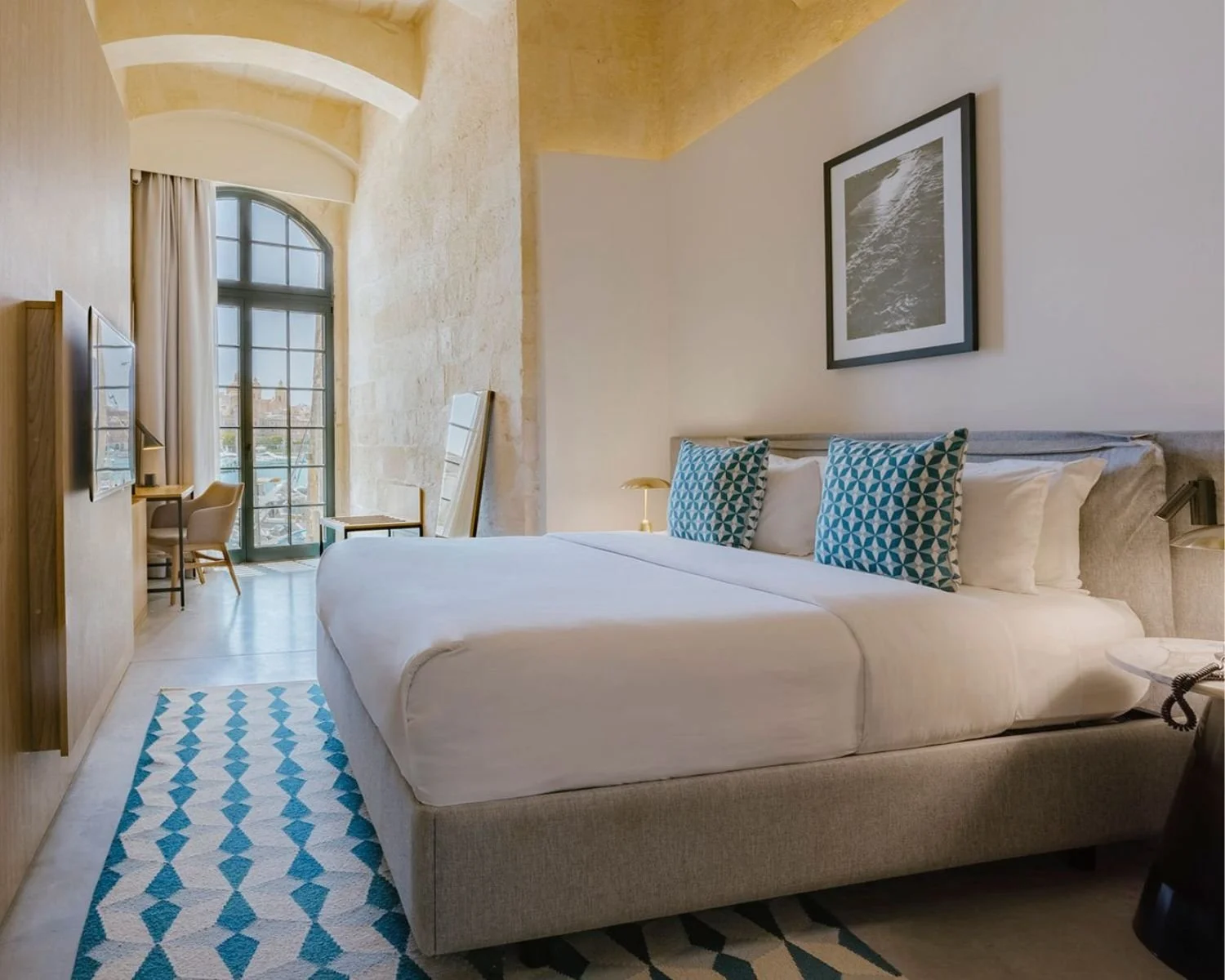best-places-to-stay-malta (1).jpg