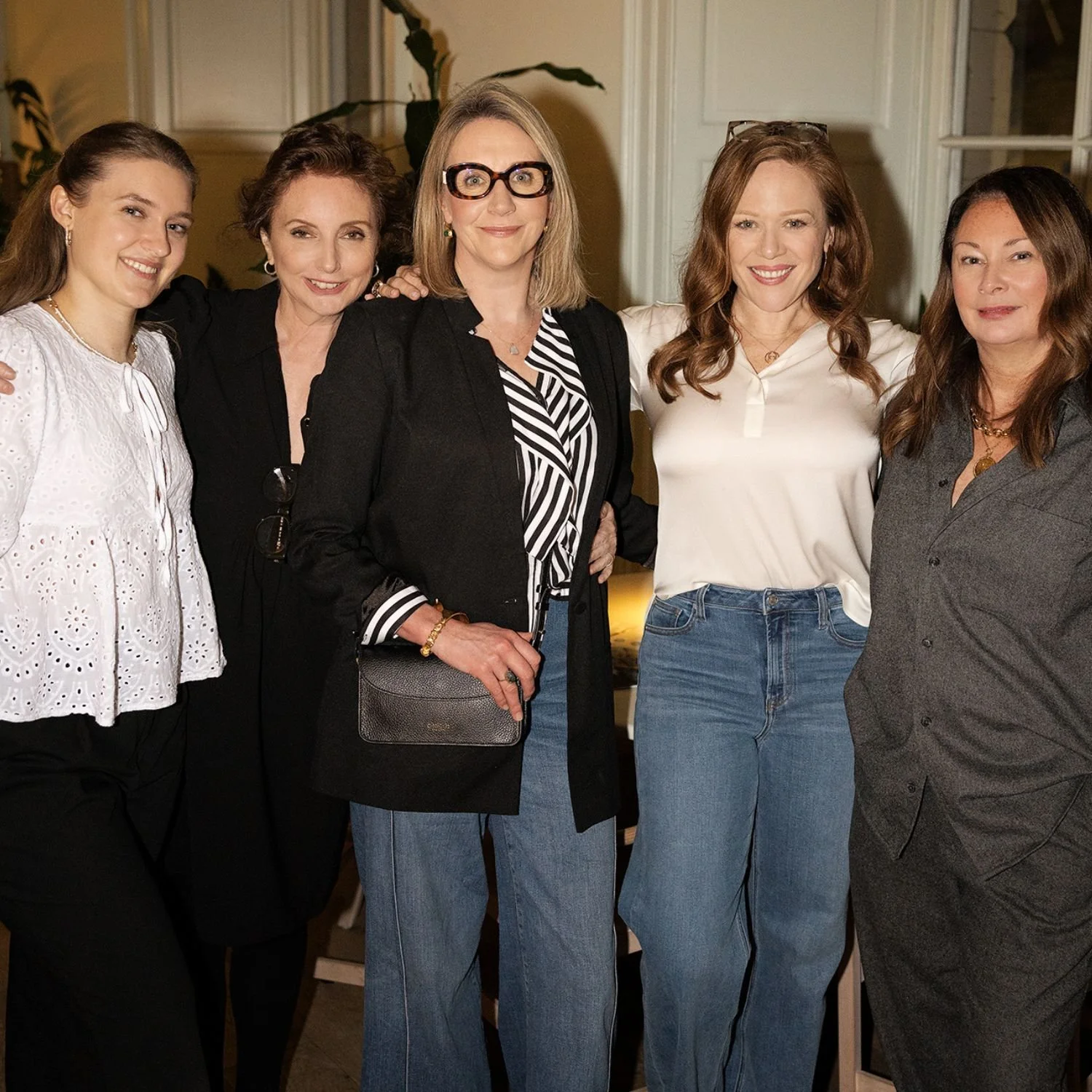 evelyn-and-bobbie-edinburgh-launch-hood-magazine.jpg