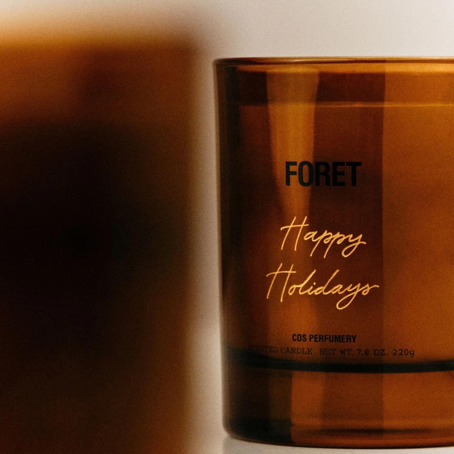 COS Brings Complimentary Festive Engraving to Edinburgh