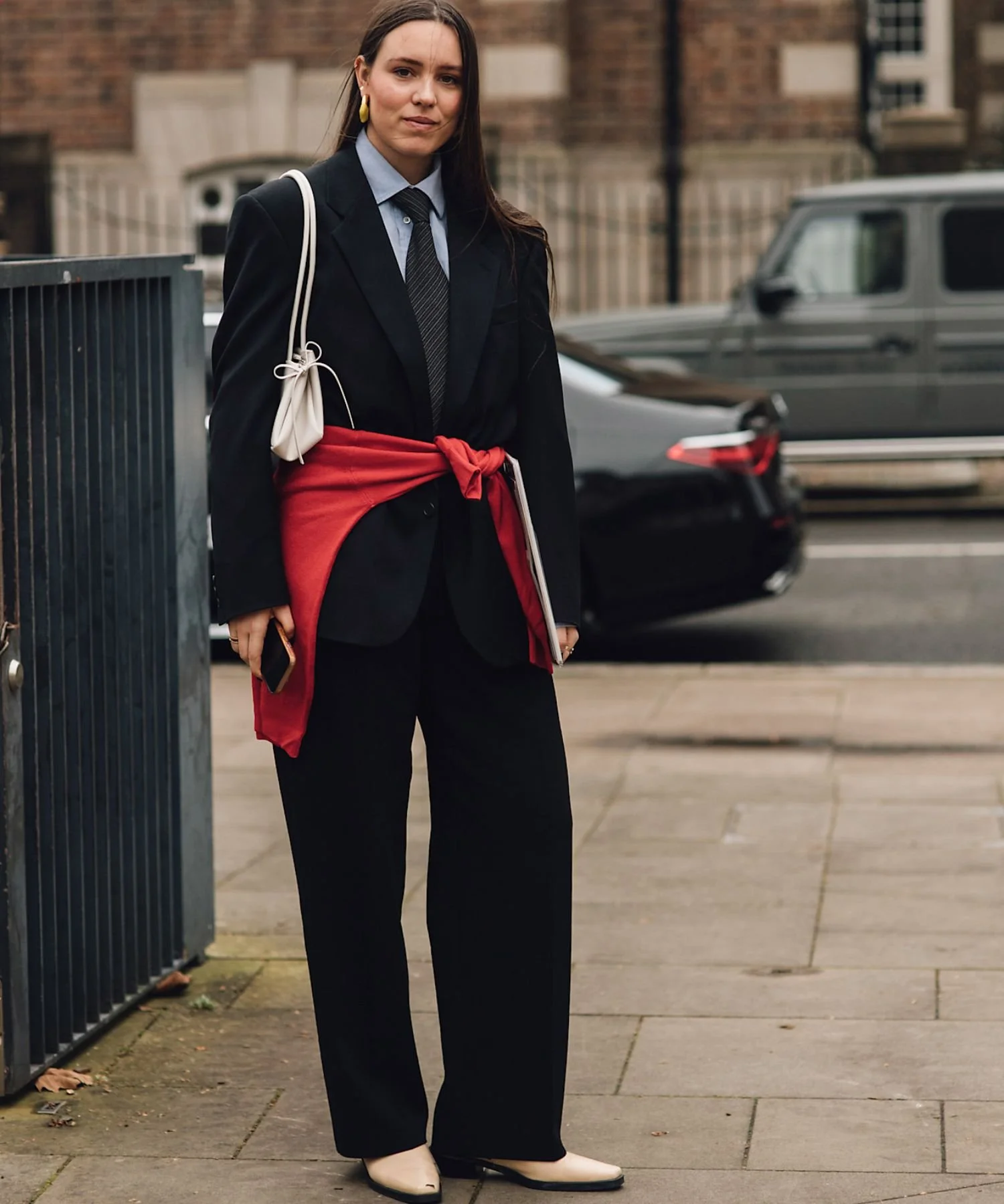 best-london-fashion-week-street-style-annie-hall (2).jpg