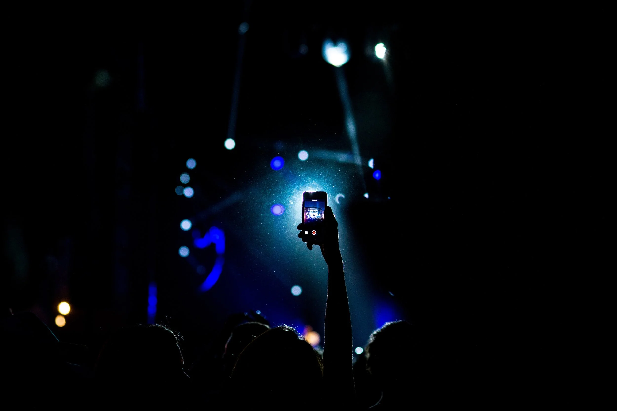 Advertising in a hyper digital world