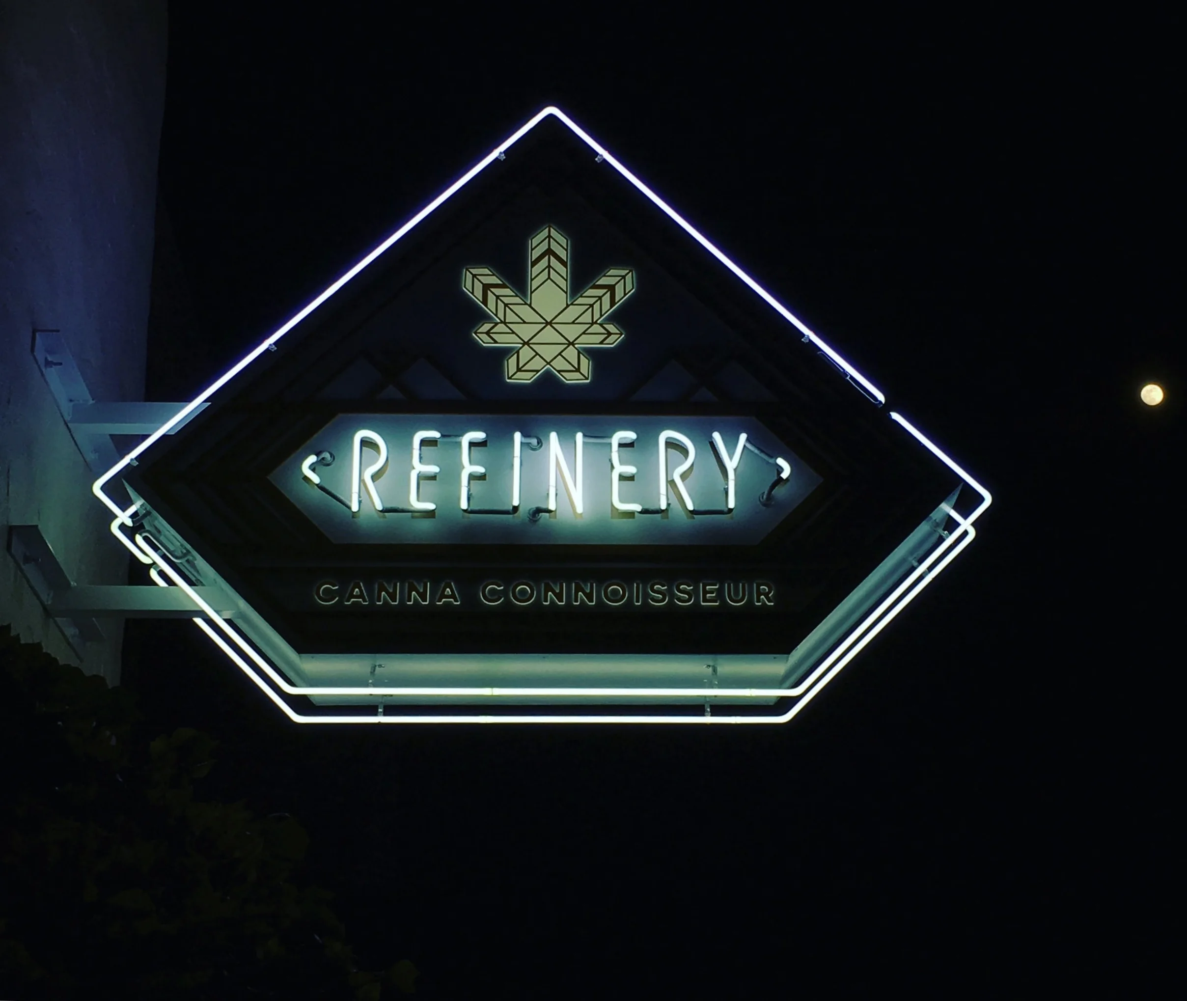 refinery-northeast-portland-cannabis-dispensary-night.jpeg